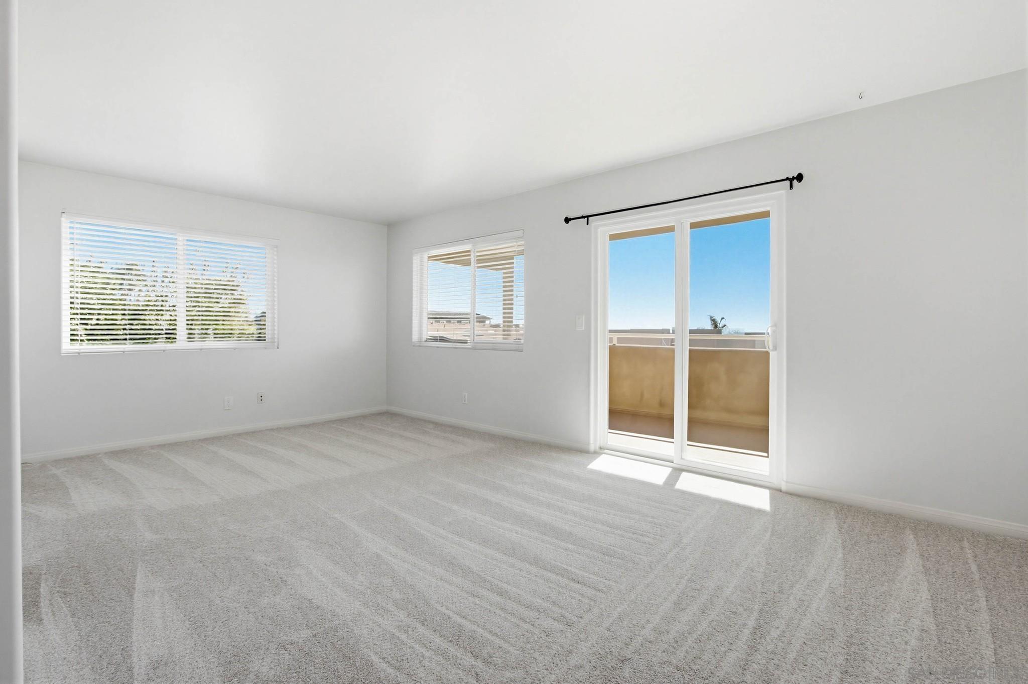 Detail Gallery Image 16 of 25 For 2044  Edinburg Avenue, Cardiff By The Sea,  CA 92007 - 4 Beds | 3 Baths