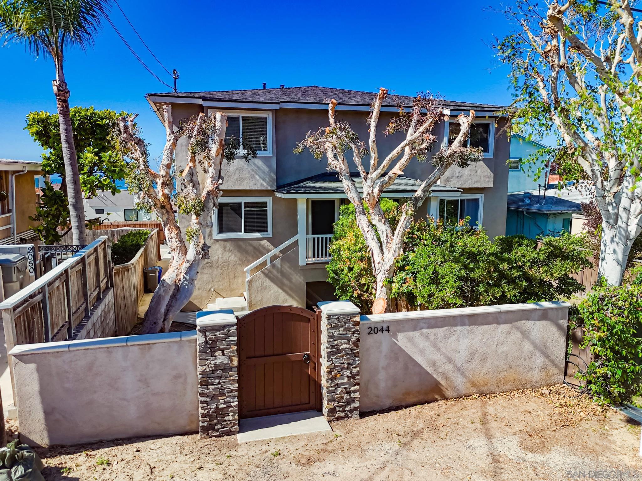 Detail Gallery Image 21 of 25 For 2044  Edinburg Avenue, Cardiff By The Sea,  CA 92007 - 4 Beds | 3 Baths