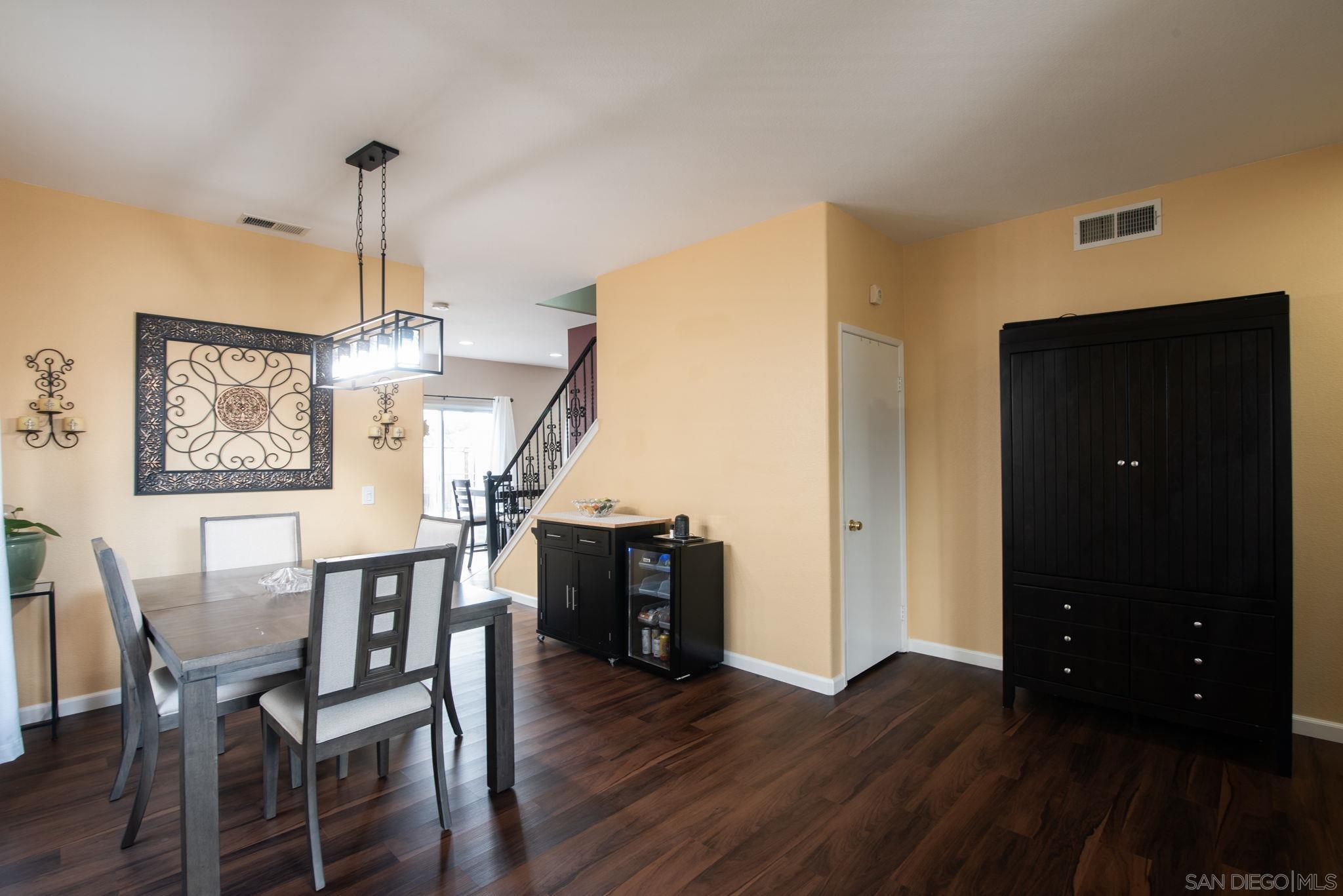 Detail Gallery Image 12 of 67 For 1349  Thunder Spring Dr, Chula Vista,  CA 91915 - 4 Beds | 2/1 Baths