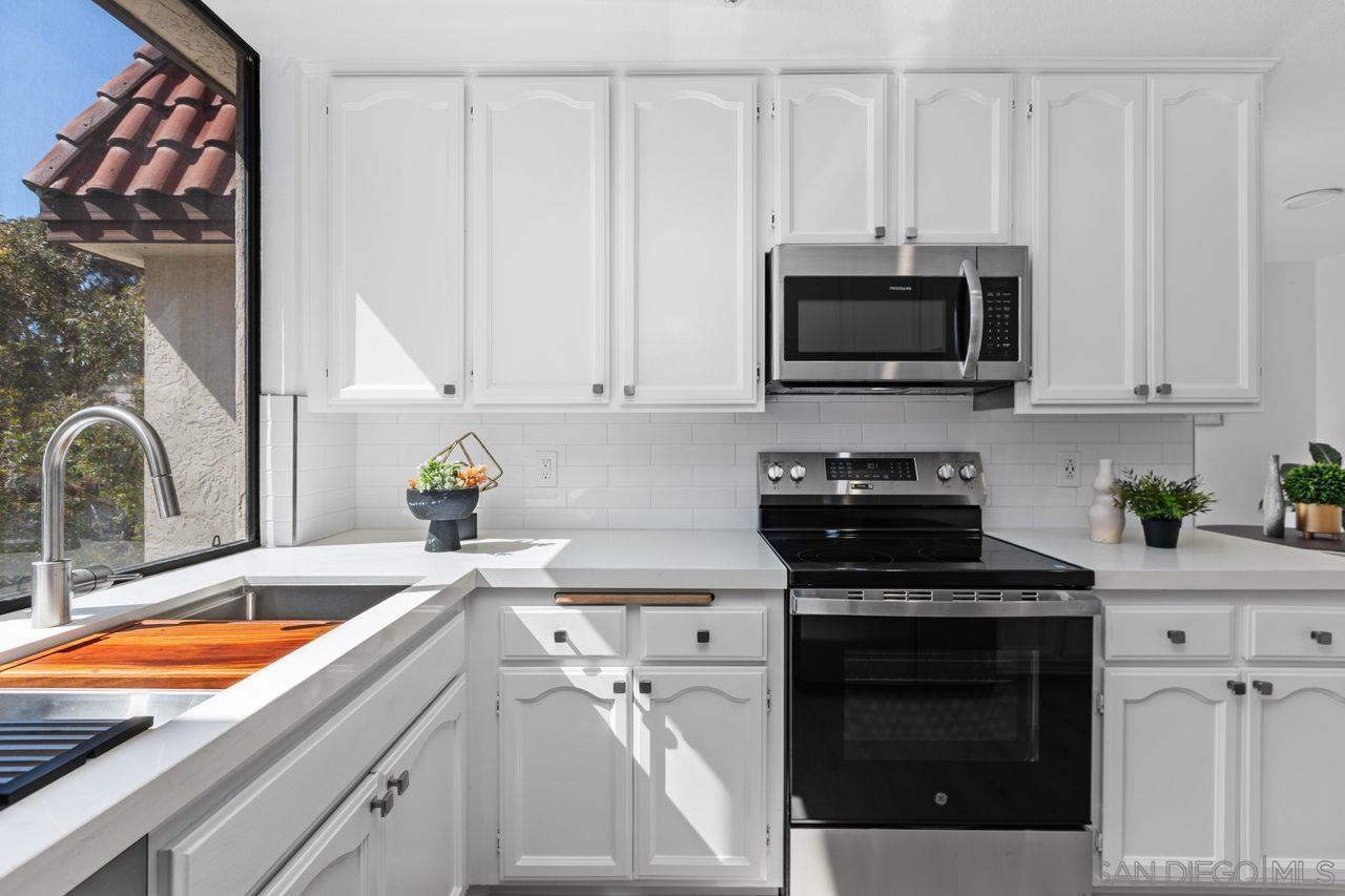 Detail Gallery Image 6 of 20 For 5805  Friars Rd  #2405,  San Diego,  CA 92110 - 3 Beds | 2 Baths