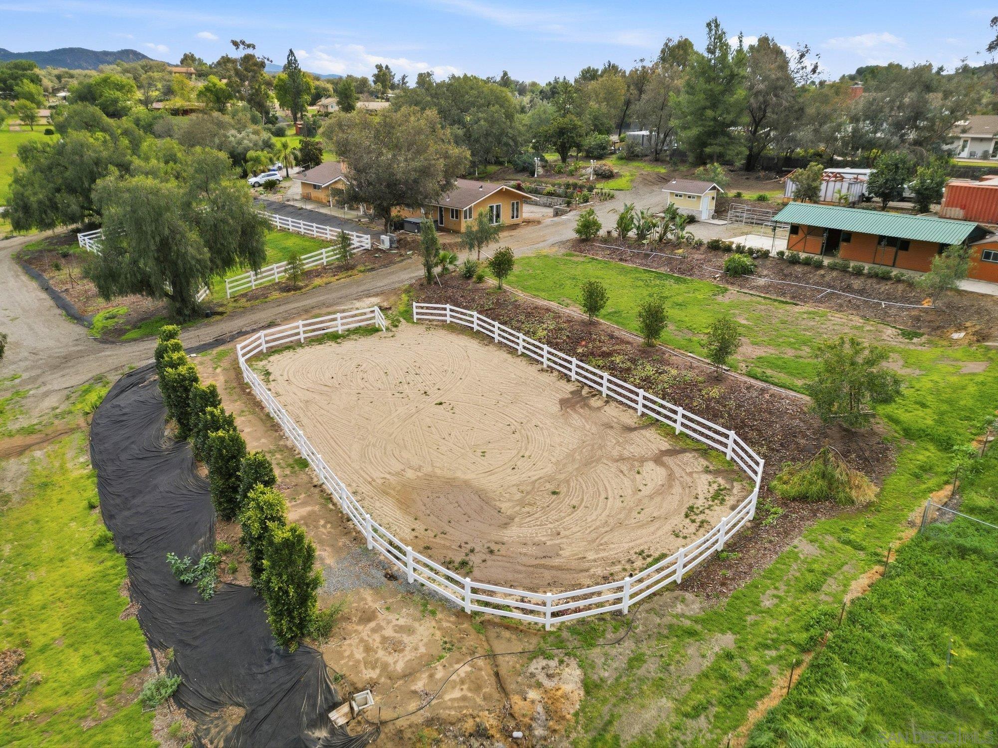 Front Image Thumbnail for SD260003669