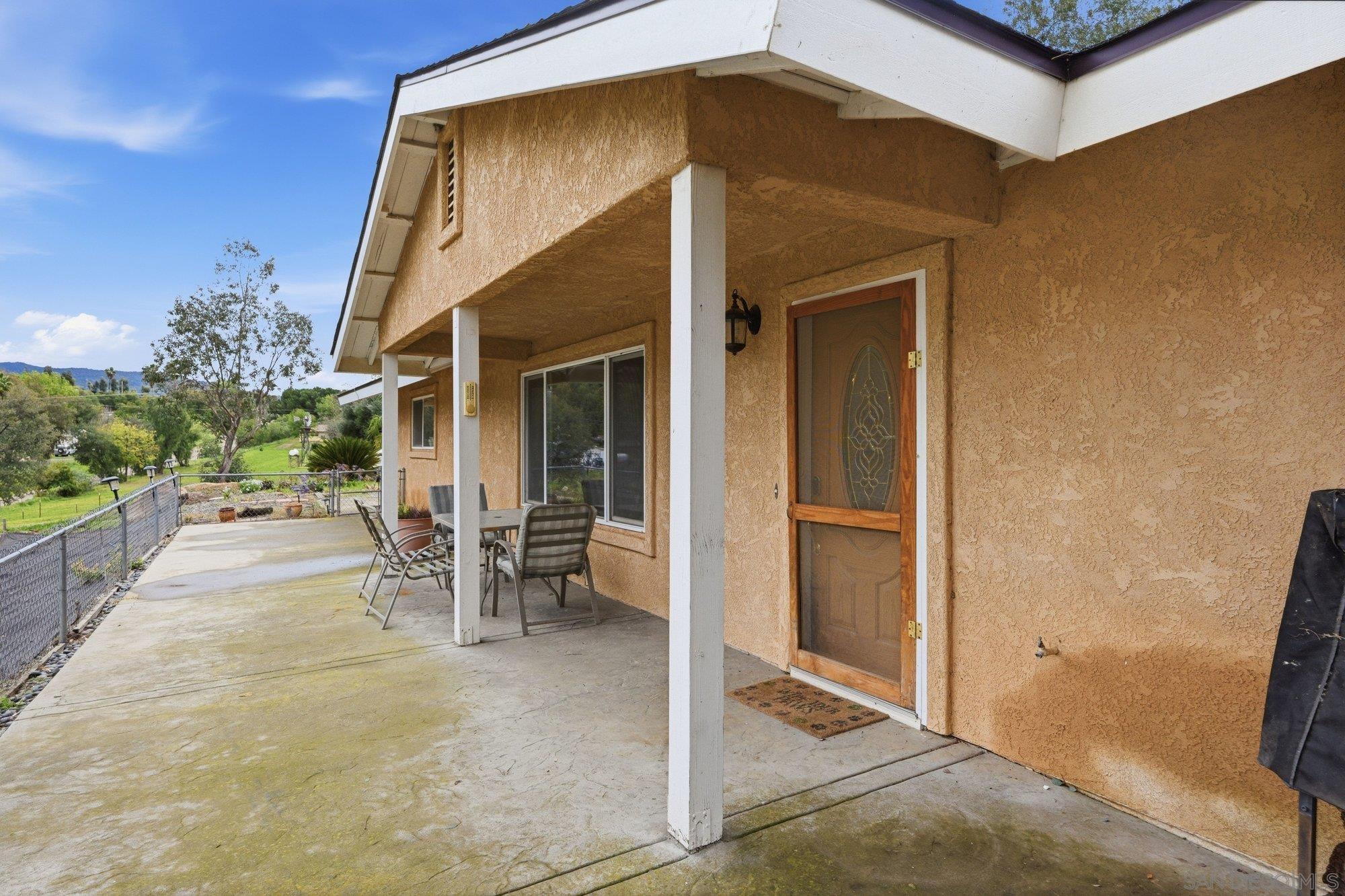 Detail Gallery Image 30 of 47 For 19170  Paradise Mountain Road, Valley Center,  CA 92082 - 4 Beds | 3/1 Baths