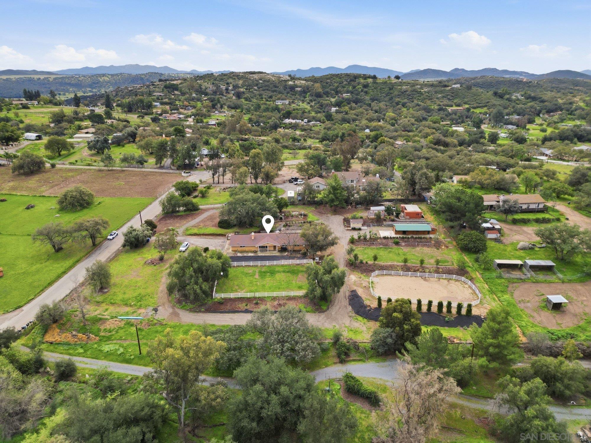 Detail Gallery Image 38 of 47 For 19170  Paradise Mountain Road, Valley Center,  CA 92082 - 4 Beds | 3/1 Baths
