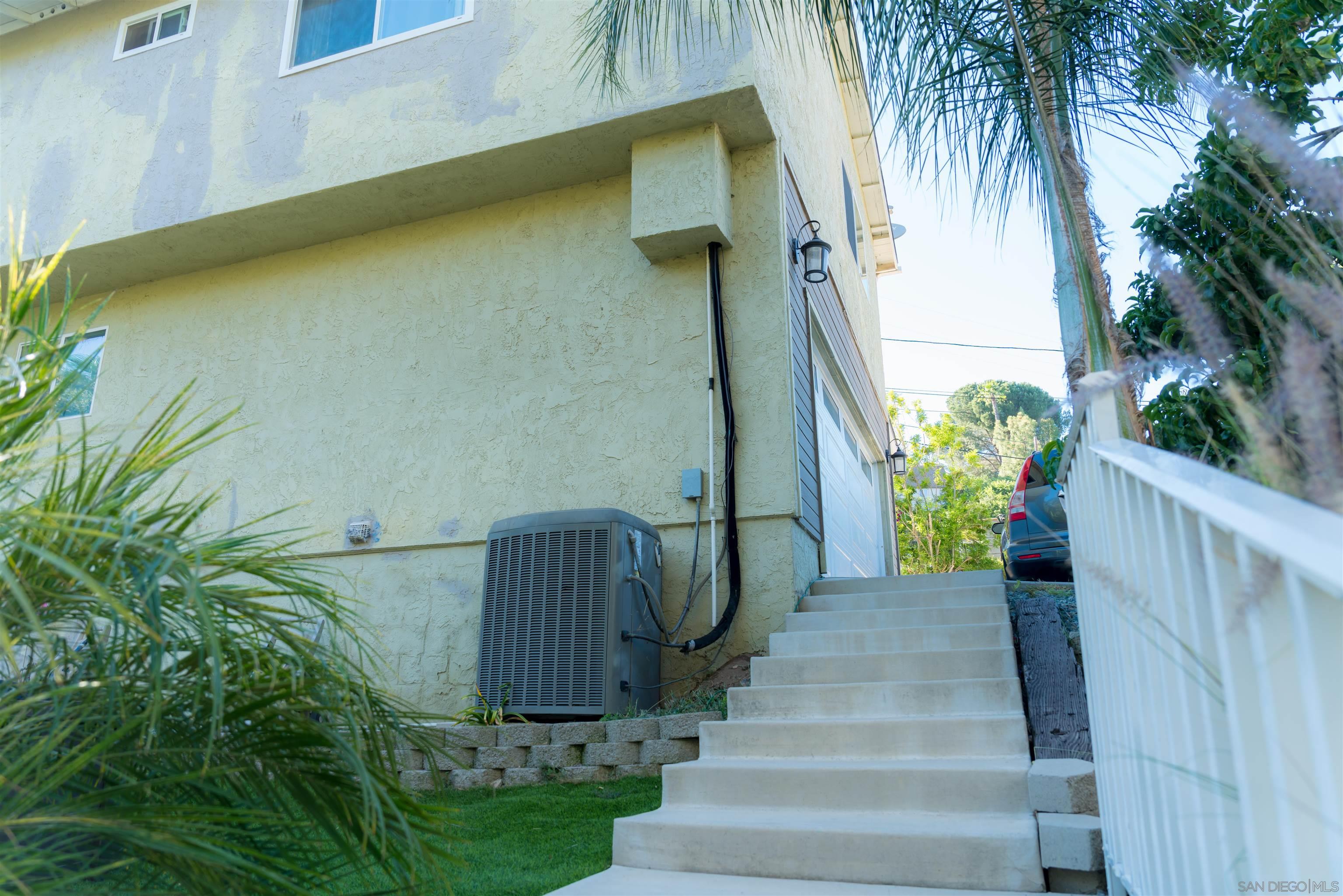 Detail Gallery Image 31 of 43 For 10179  Canyon Dr, Escondido,  CA 92026 - 3 Beds | 2 Baths