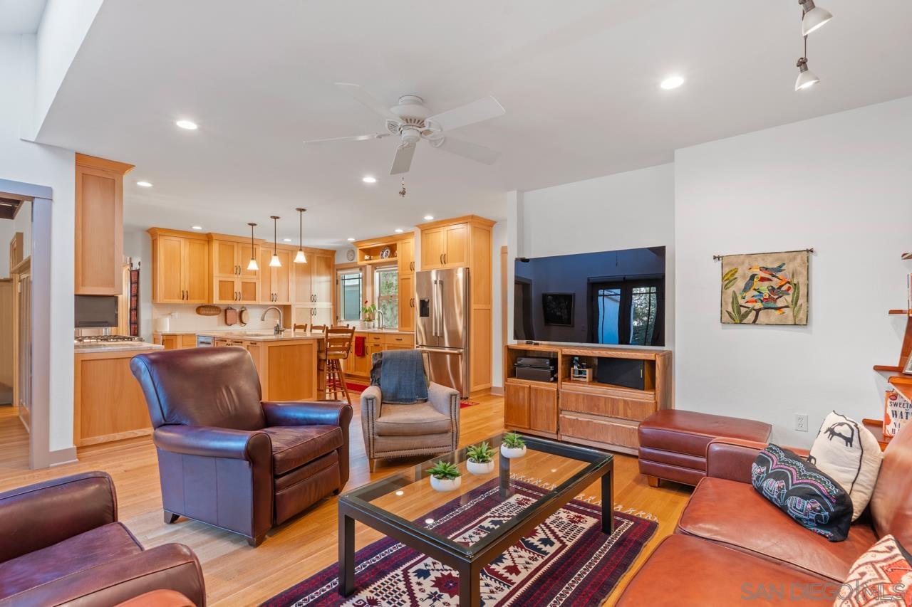 Detail Gallery Image 25 of 56 For 4321  Valle Vista, San Diego,  CA 92103 - 6 Beds | 4 Baths