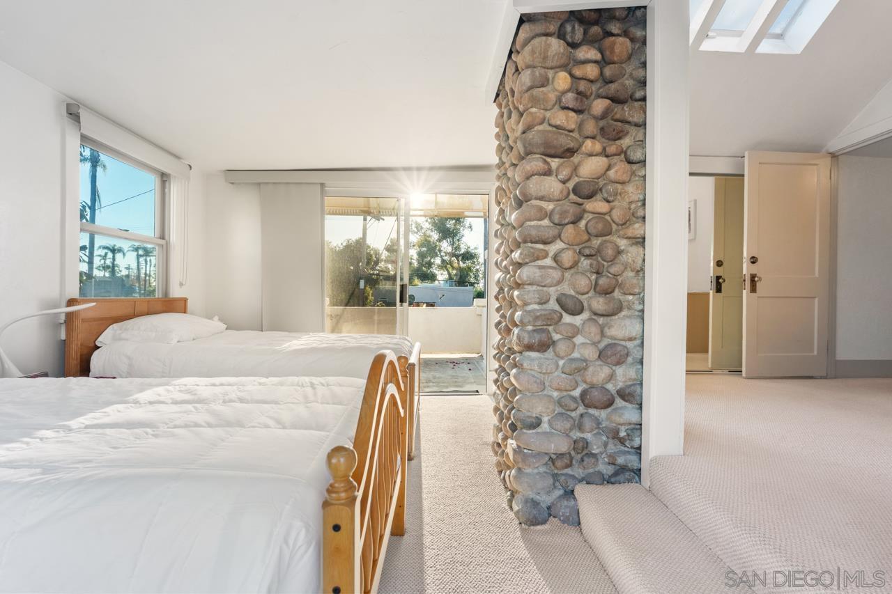 Detail Gallery Image 43 of 56 For 4321  Valle Vista, San Diego,  CA 92103 - 6 Beds | 4 Baths