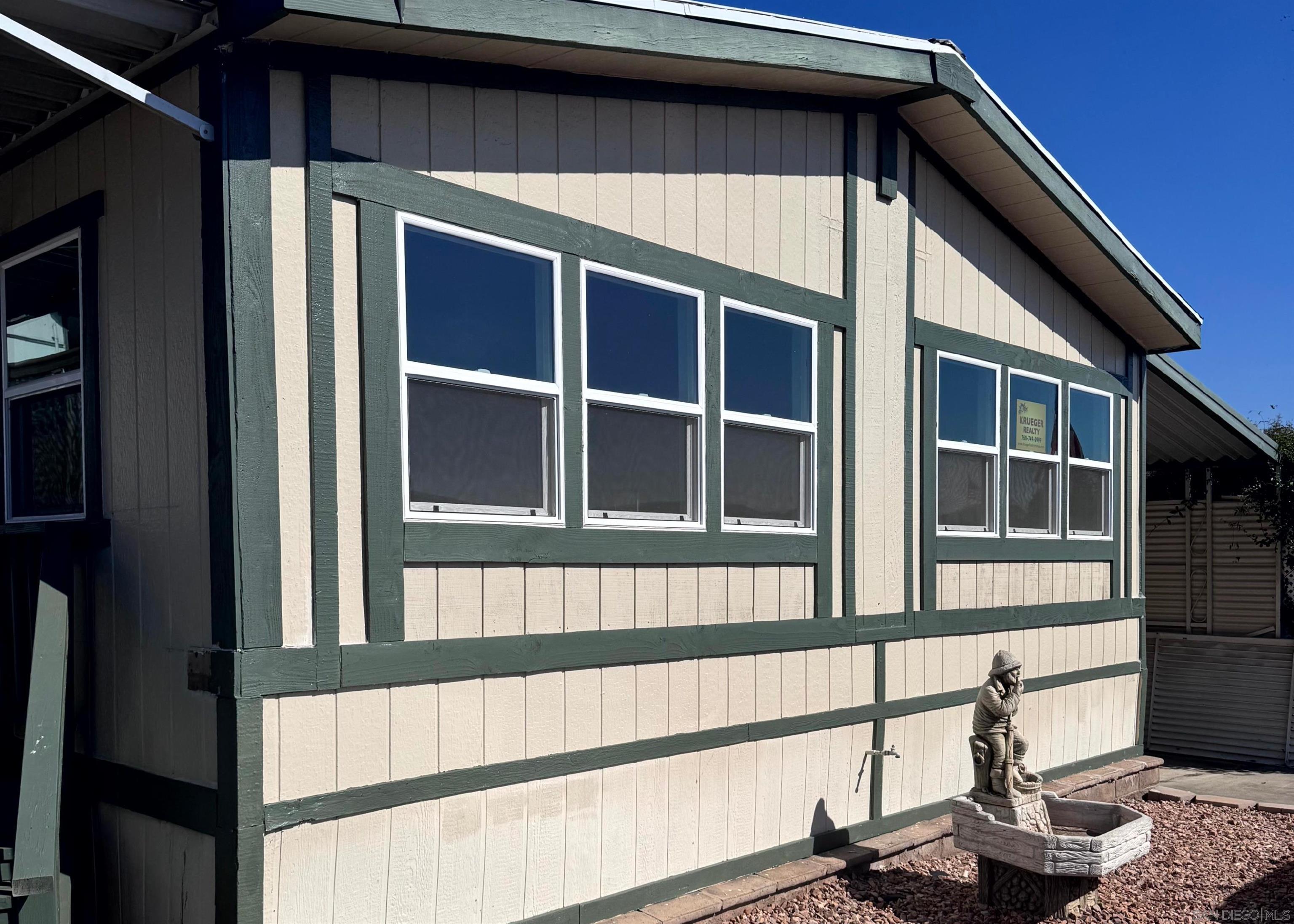 Detail Gallery Image 6 of 28 For 28890  Lilac Road  #97,  Valley Center,  CA 92082 - 2 Beds | 2 Baths