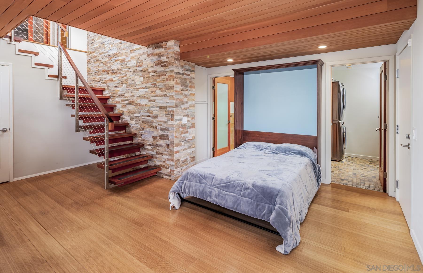 Detail Gallery Image 20 of 34 For 330  Neptune Ave, Encinitas,  CA 92024 - 3 Beds | 3 Baths