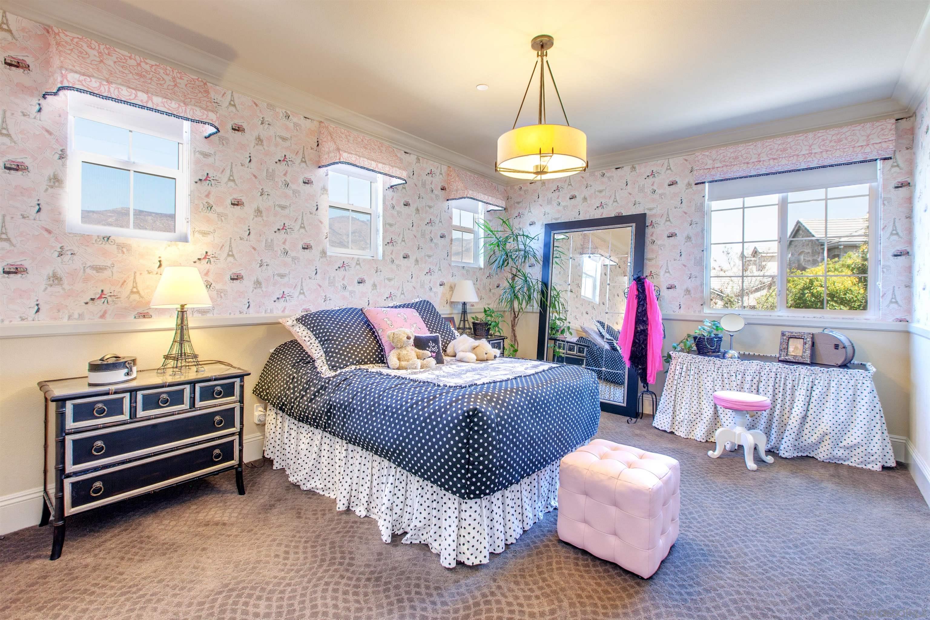 Detail Gallery Image 28 of 43 For 671  via Maggiore, Chula Vista,  CA 91914 - 6 Beds | 4/1 Baths