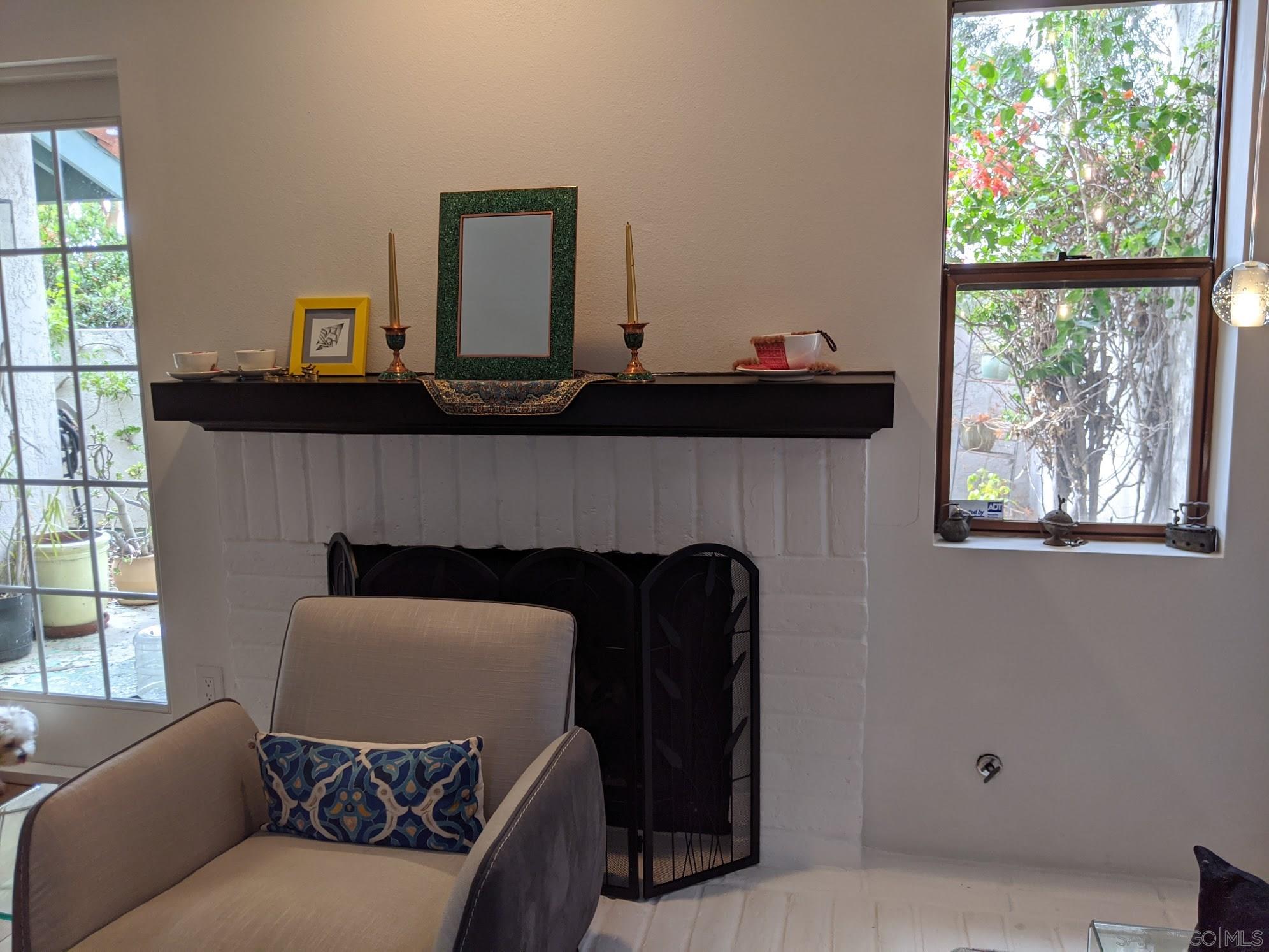 Detail Gallery Image 10 of 15 For 8030  via San Saba, San Diego,  CA 92122 - 2 Beds | 2/1 Baths