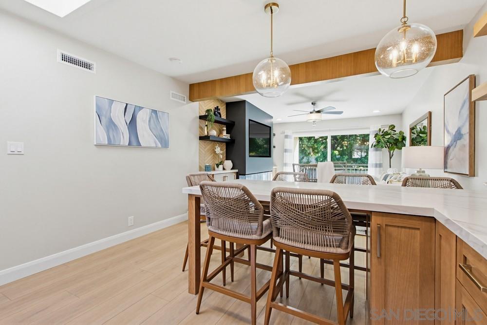 Detail Gallery Image 4 of 31 For 820  Encinitas Blvd, Encinitas,  CA 92024 - 2 Beds | 1/1 Baths