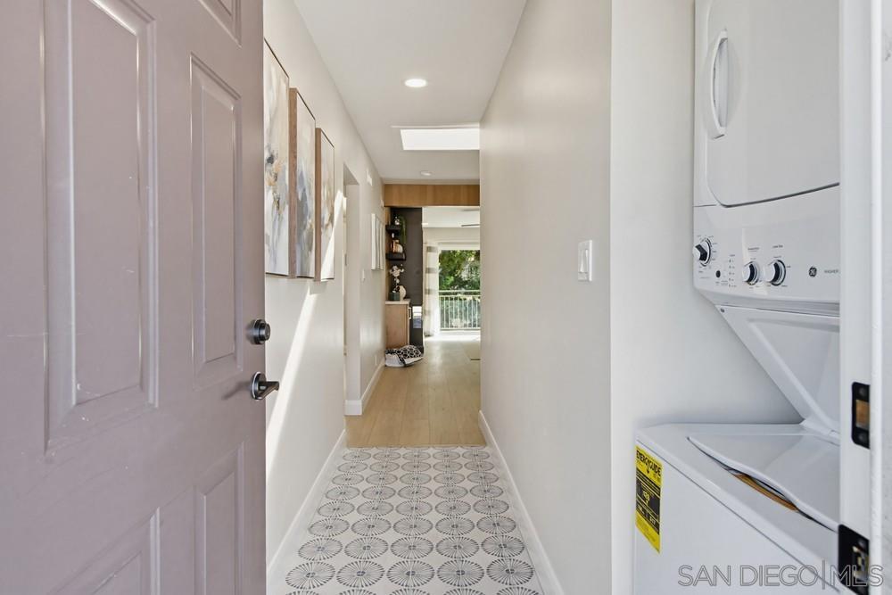 Detail Gallery Image 8 of 31 For 820  Encinitas Blvd, Encinitas,  CA 92024 - 2 Beds | 1/1 Baths