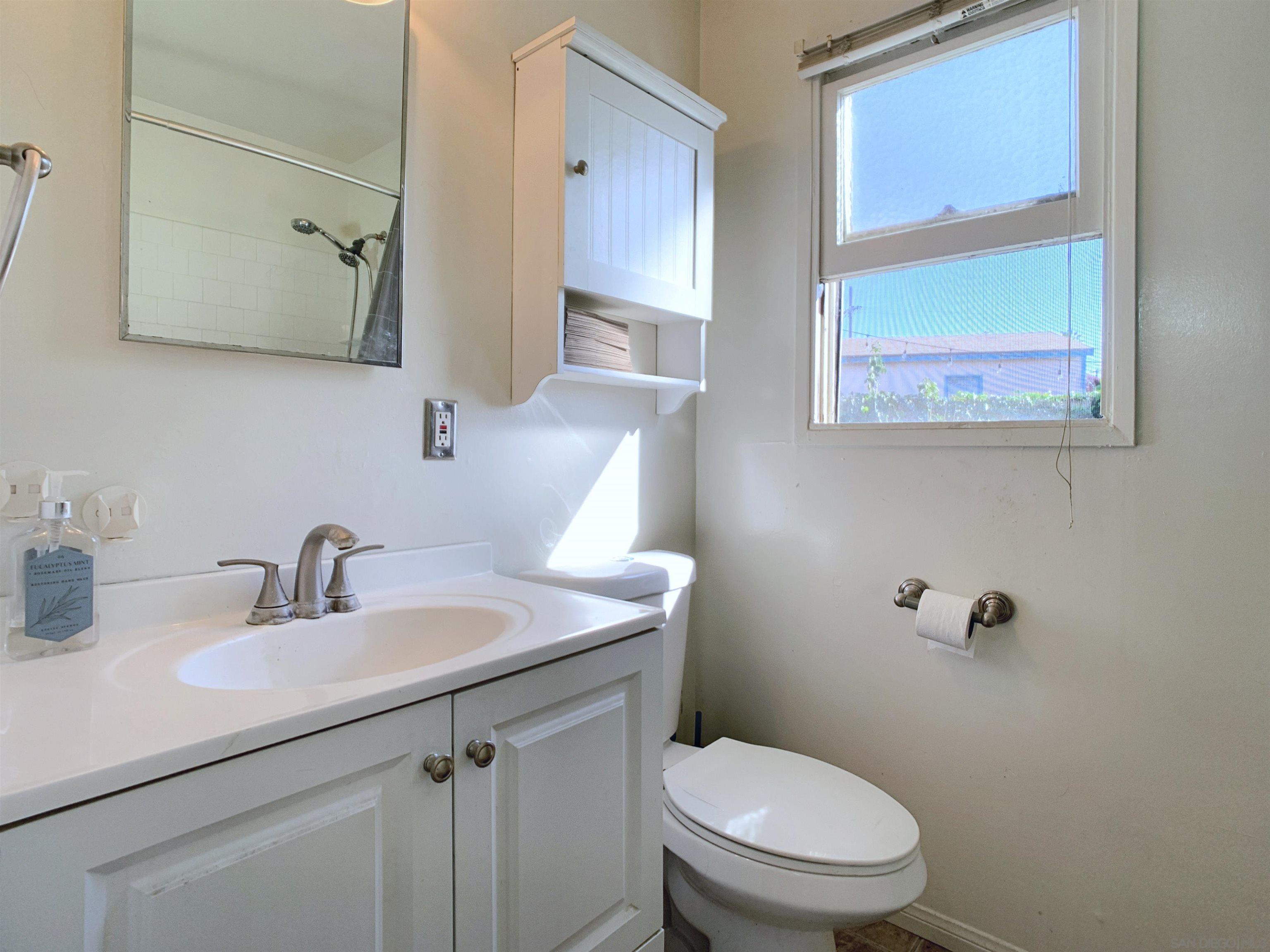 Detail Gallery Image 18 of 33 For 3861  Hiawatha Way, San Diego,  CA 92117 - 4 Beds | 1 Baths