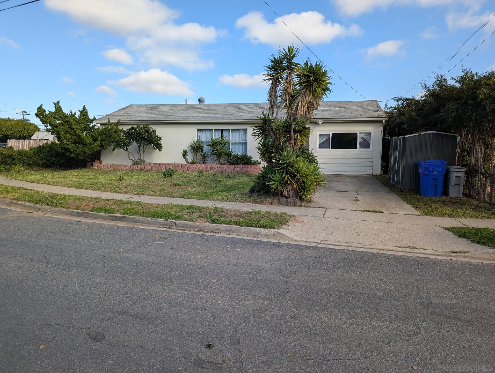 Detail Gallery Image 30 of 33 For 3861  Hiawatha Way, San Diego,  CA 92117 - 4 Beds | 1 Baths