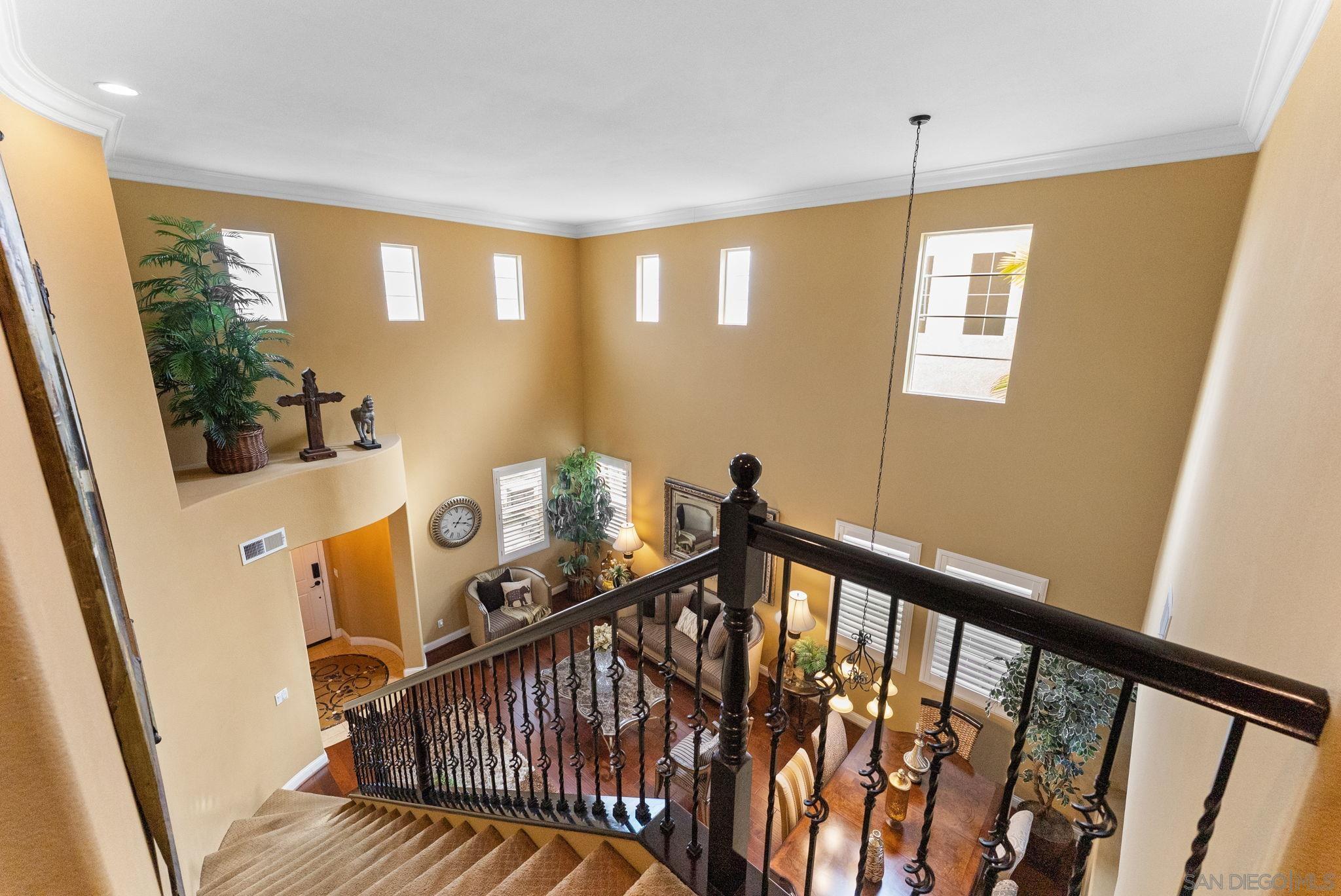 Detail Gallery Image 9 of 62 For 1658  Kincaid Ave, Chula Vista,  CA 91913 - 5 Beds | 2/1 Baths