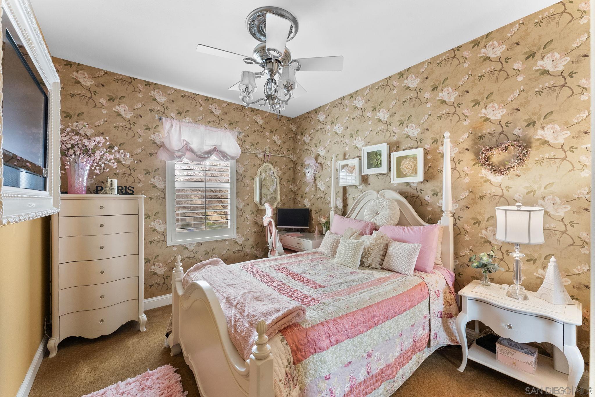 Detail Gallery Image 13 of 62 For 1658  Kincaid Ave, Chula Vista,  CA 91913 - 5 Beds | 2/1 Baths