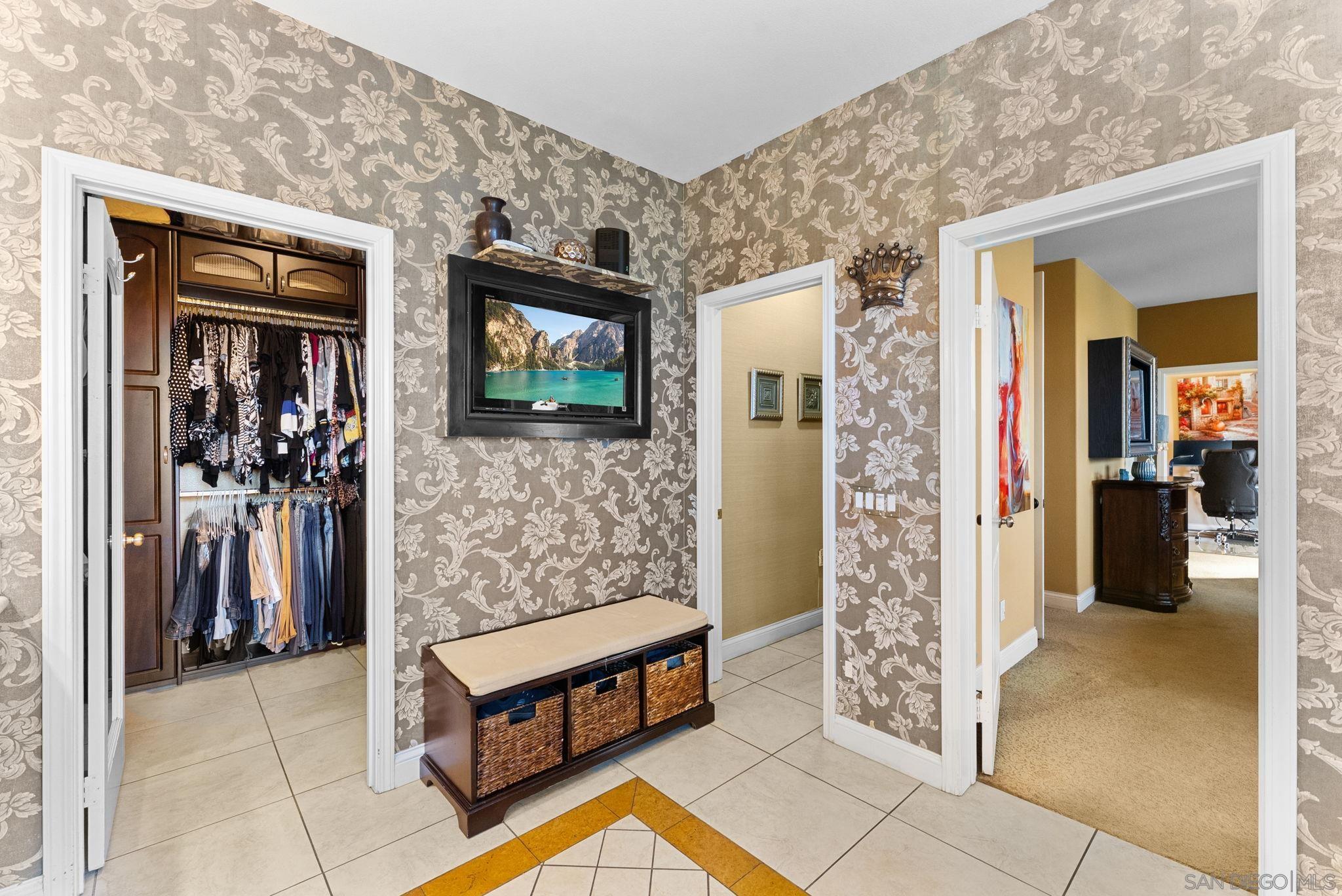 Detail Gallery Image 18 of 62 For 1658  Kincaid Ave, Chula Vista,  CA 91913 - 5 Beds | 2/1 Baths