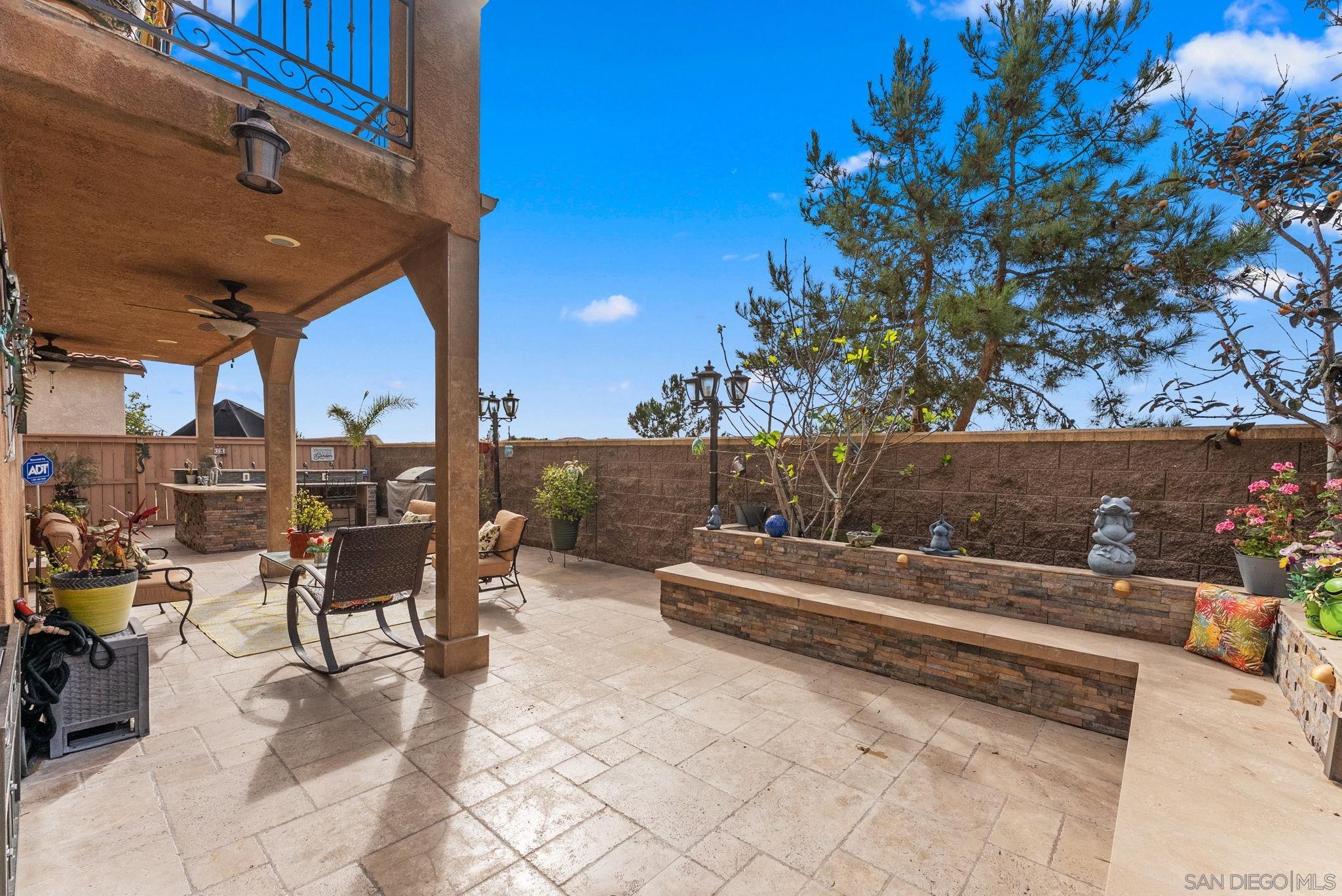 Detail Gallery Image 38 of 62 For 1658  Kincaid Ave, Chula Vista,  CA 91913 - 5 Beds | 2/1 Baths