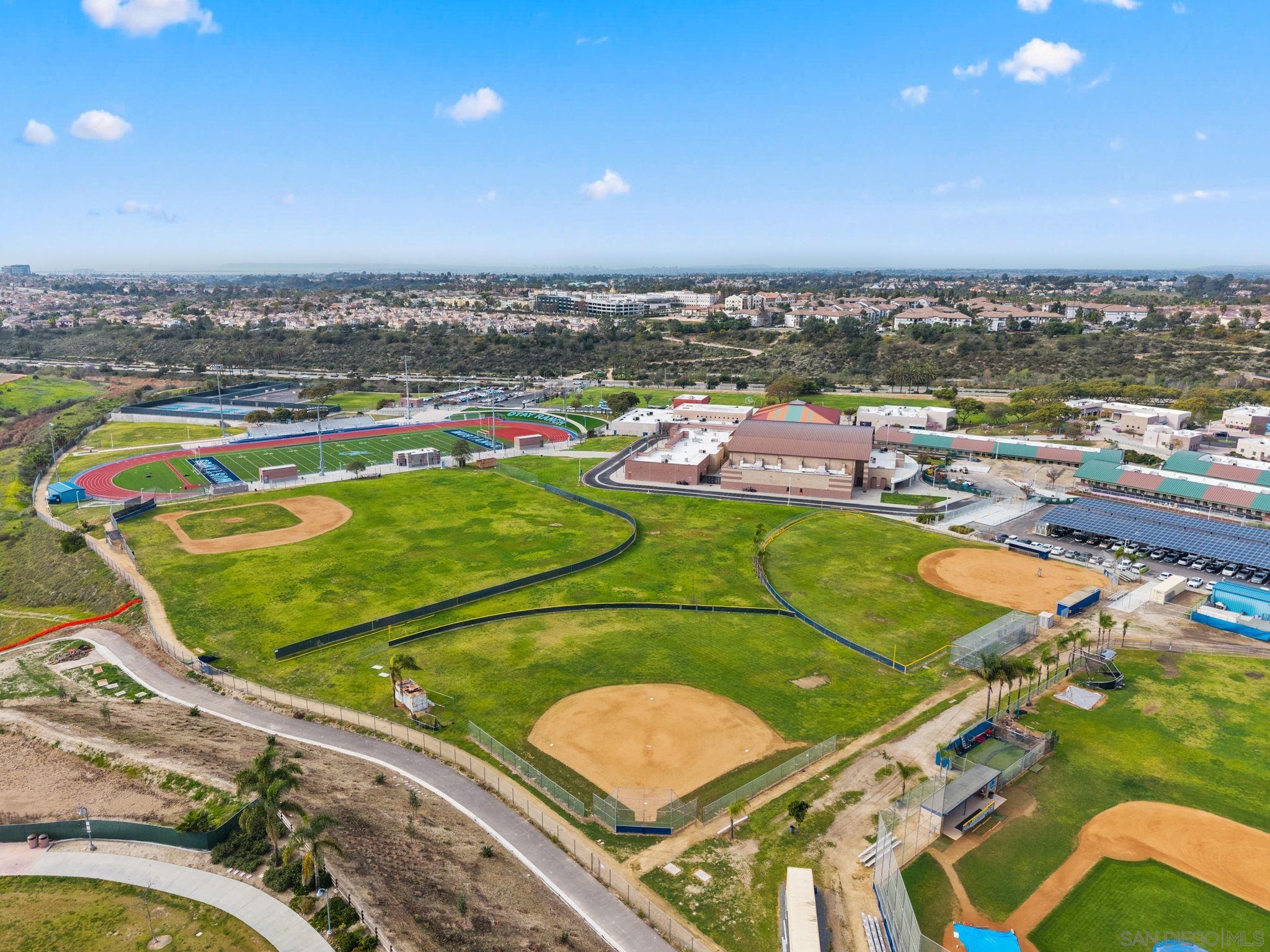 Detail Gallery Image 52 of 62 For 1658  Kincaid Ave, Chula Vista,  CA 91913 - 5 Beds | 2/1 Baths