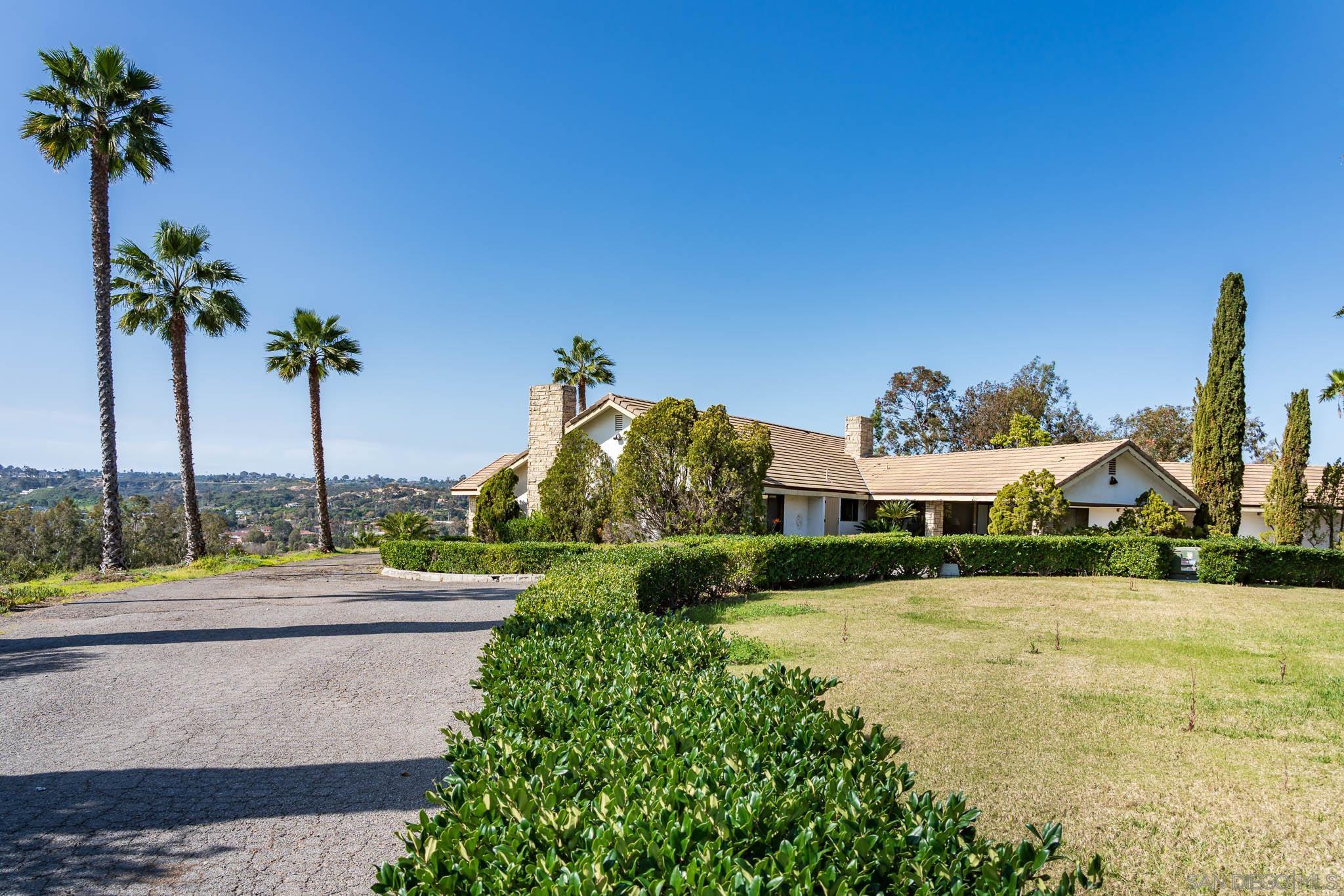 Detail Gallery Image 14 of 25 For 18024  Avenida Alondra, Rancho Santa Fe,  CA 92067 - 4 Beds | 7/1 Baths