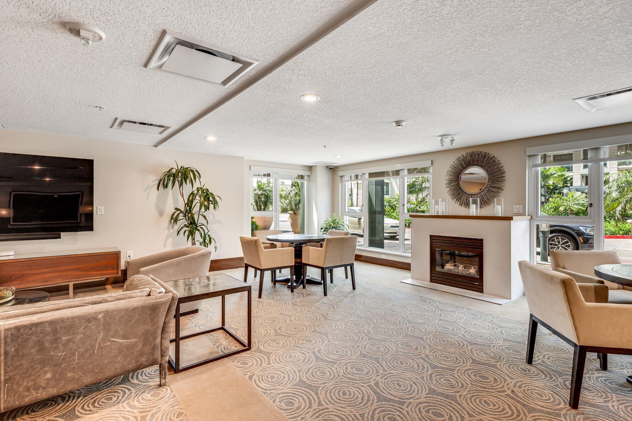 Detail Gallery Image 10 of 17 For 1199  Pacific Hwy  2301, San Diego,  CA 92101 - 2 Beds | 2 Baths