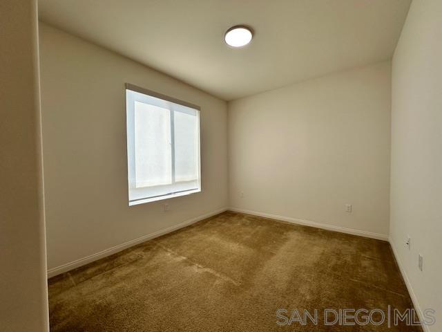 Detail Gallery Image 33 of 49 For 2036  Mayon Rd, Chula Vista,  CA 91915 - 4 Beds | 3/1 Baths