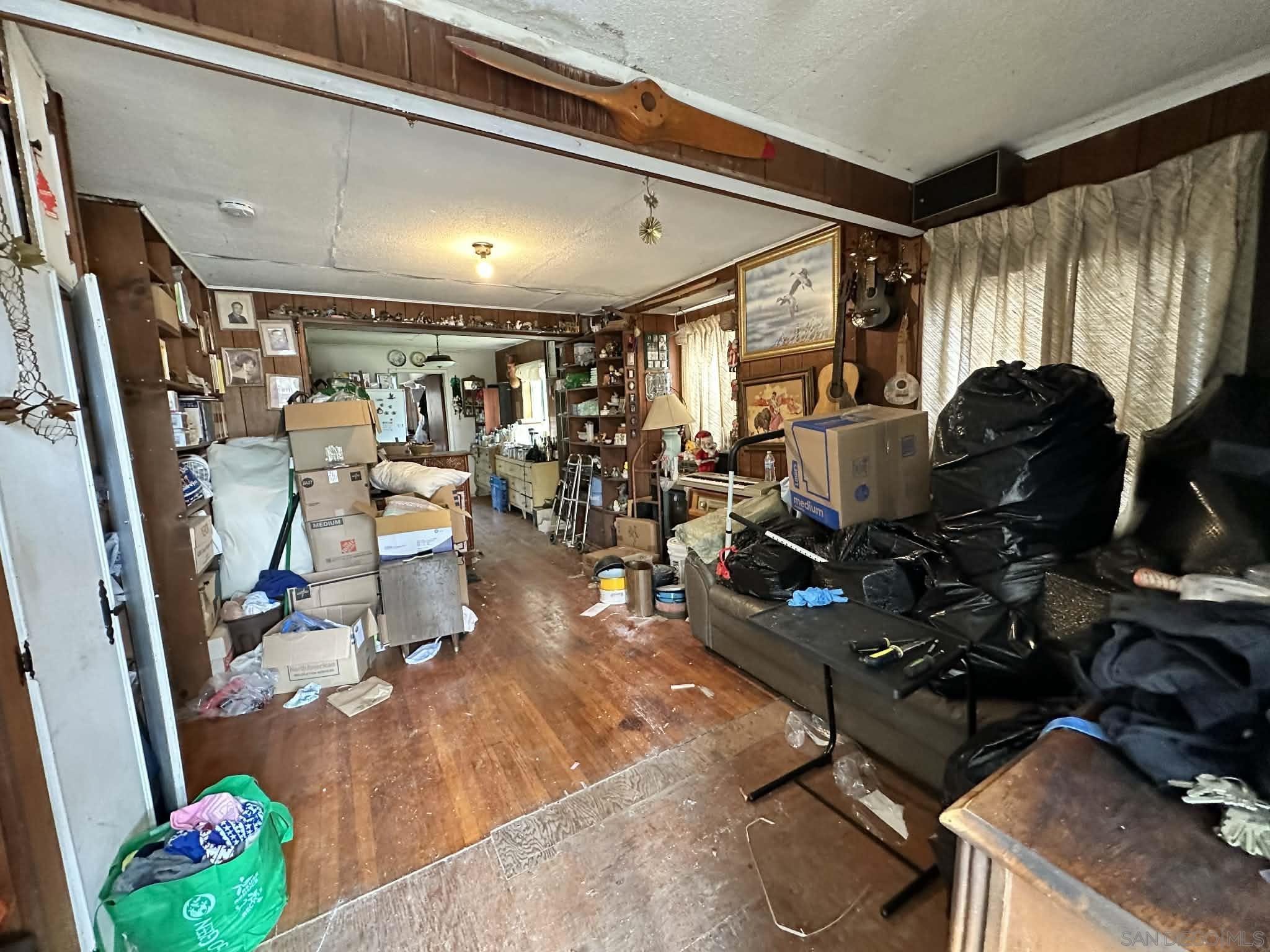 Detail Gallery Image 8 of 13 For 3549-51  42nd St, San Diego,  CA 92105 - 3 Beds | 2 Baths