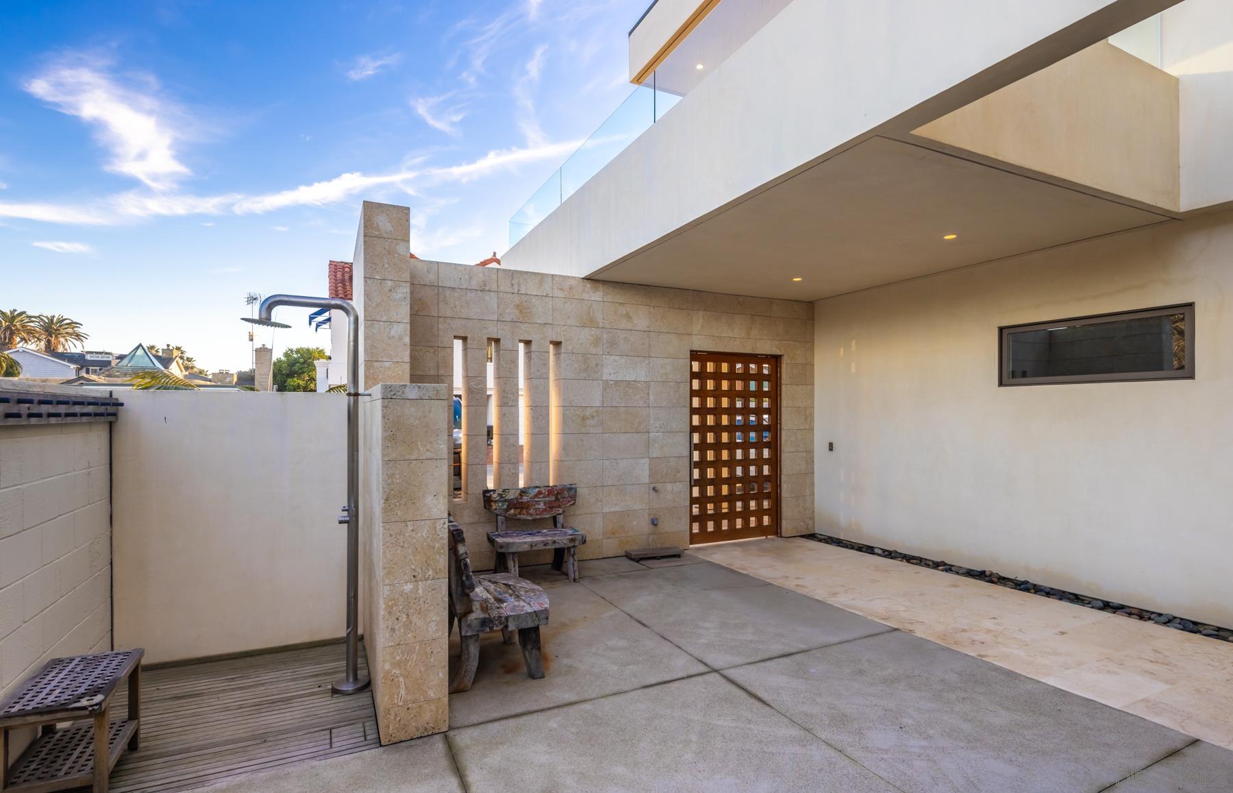 Detail Gallery Image 28 of 34 For 136  23rd St, Del Mar,  CA 92014 - 3 Beds | 4 Baths