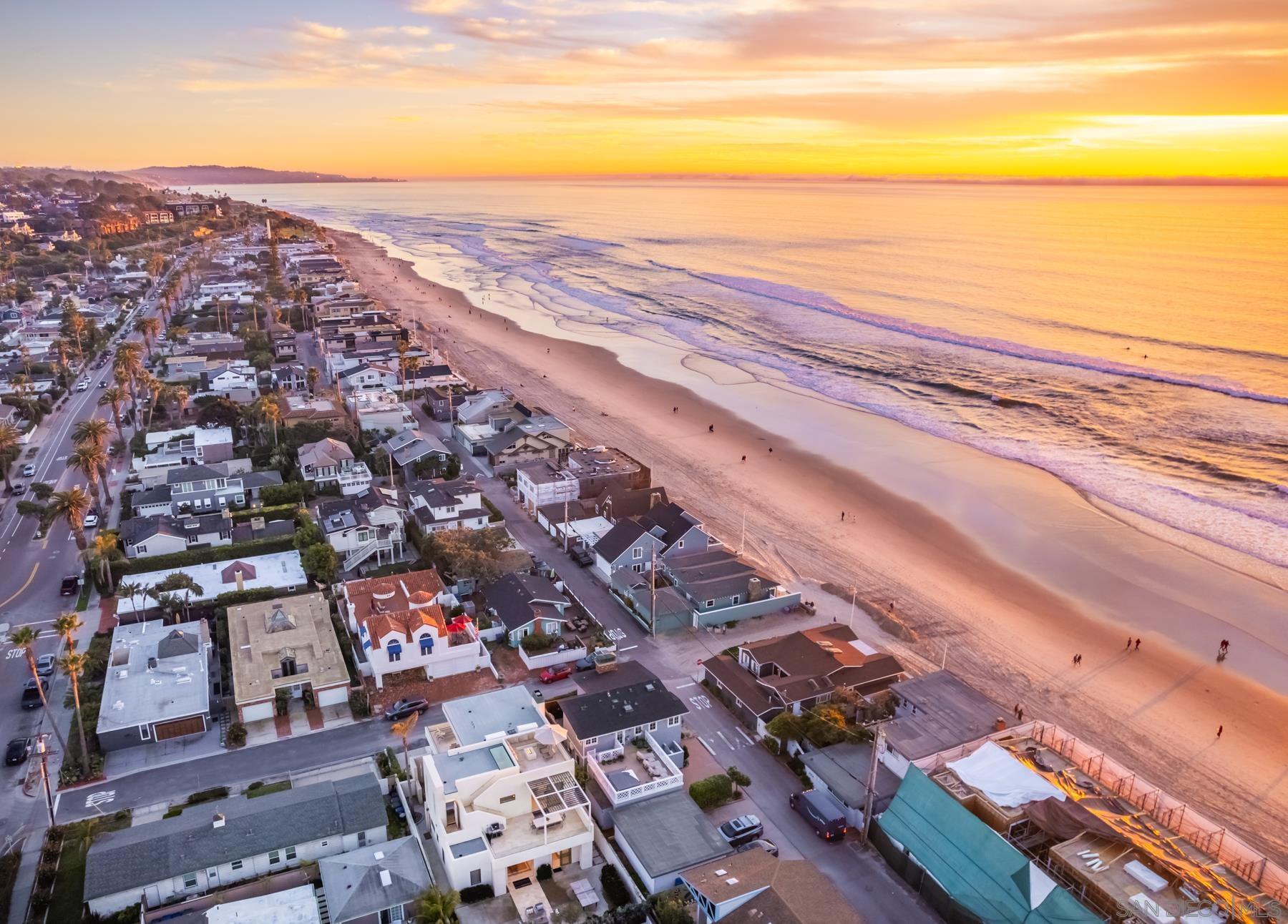 Detail Gallery Image 33 of 34 For 136  23rd St, Del Mar,  CA 92014 - 3 Beds | 4 Baths