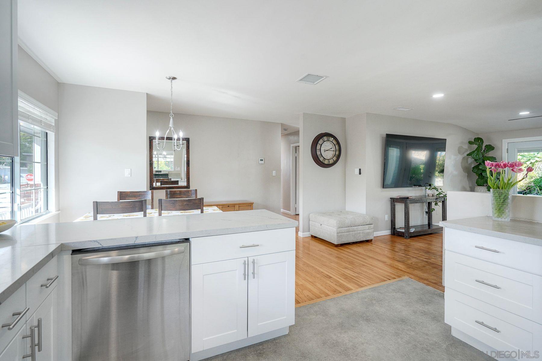 Detail Gallery Image 15 of 35 For 2698  Carlow Street, El Cajon,  CA 92020 - 3 Beds | 2 Baths