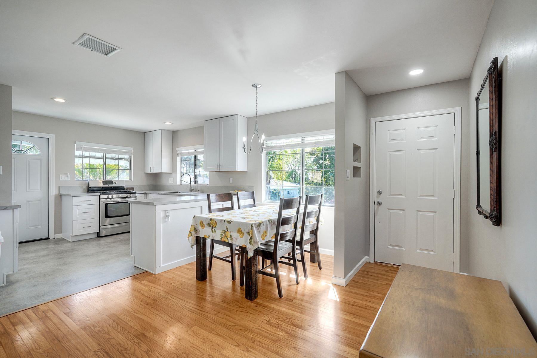 Detail Gallery Image 9 of 35 For 2698  Carlow Street, El Cajon,  CA 92020 - 3 Beds | 2 Baths