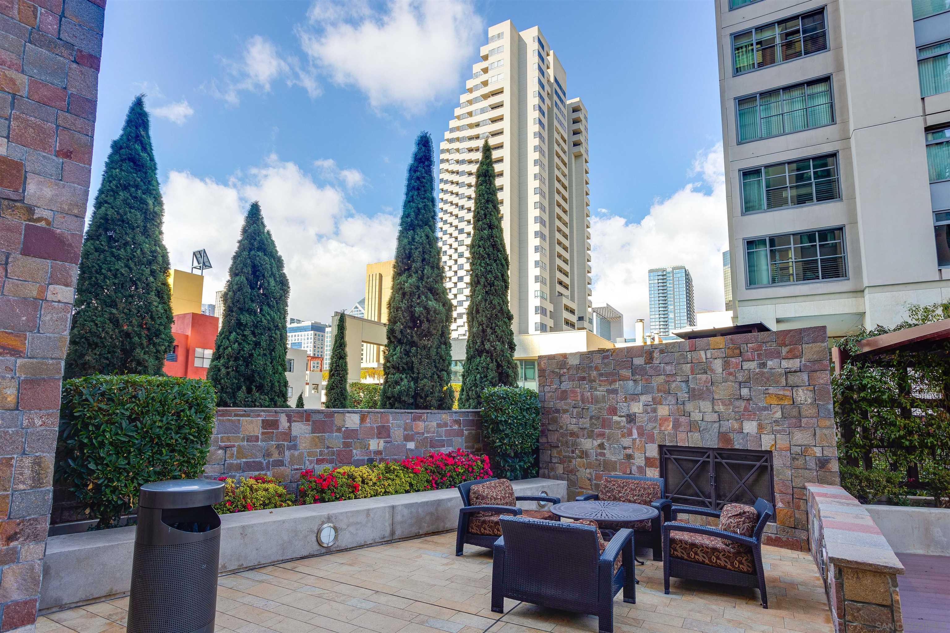 Detail Gallery Image 30 of 33 For 645  Front St  1411, San Diego,  CA 92101 - 2 Beds | 2/1 Baths