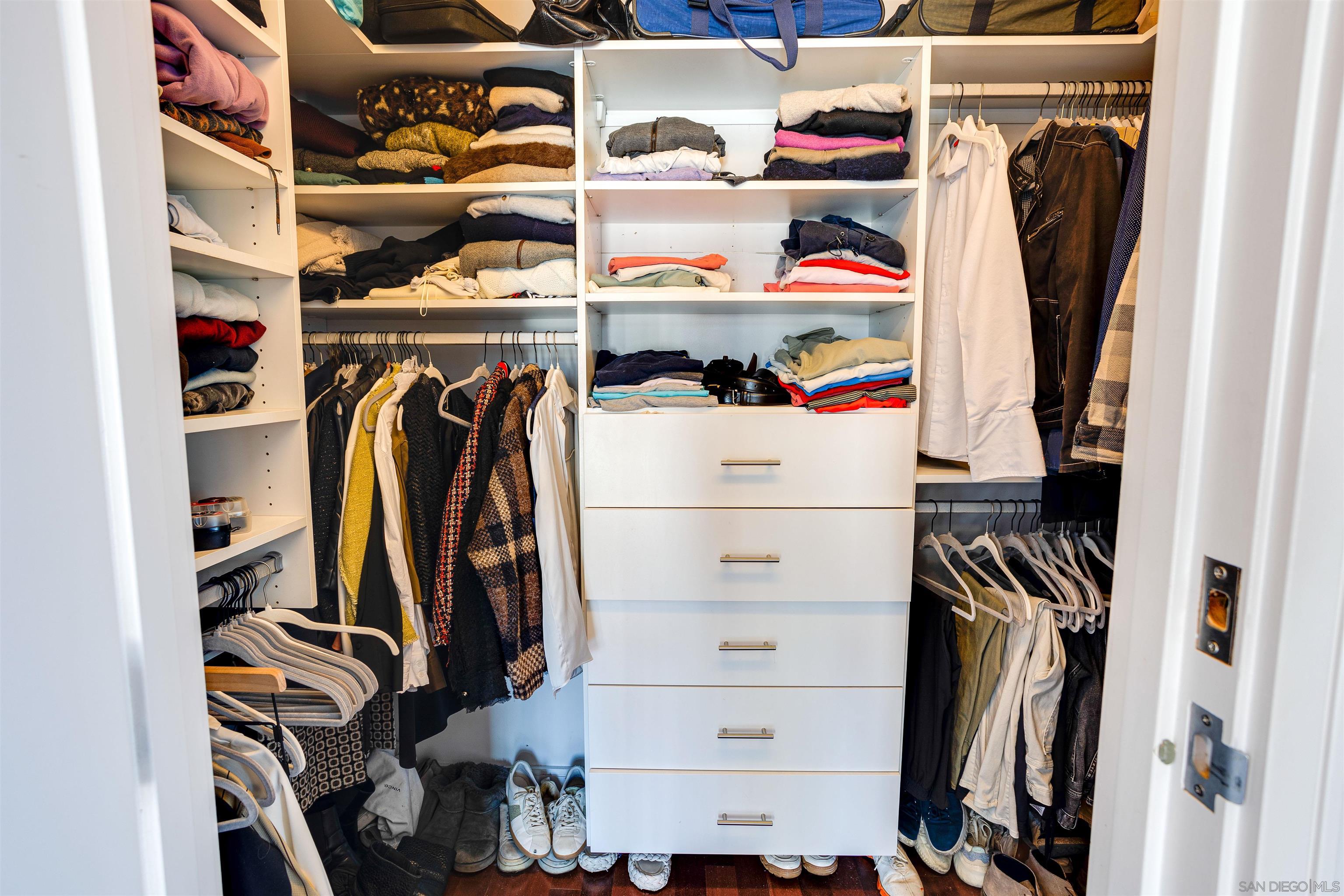 Detail Gallery Image 8 of 33 For 645  Front St  1411, San Diego,  CA 92101 - 2 Beds | 2/1 Baths