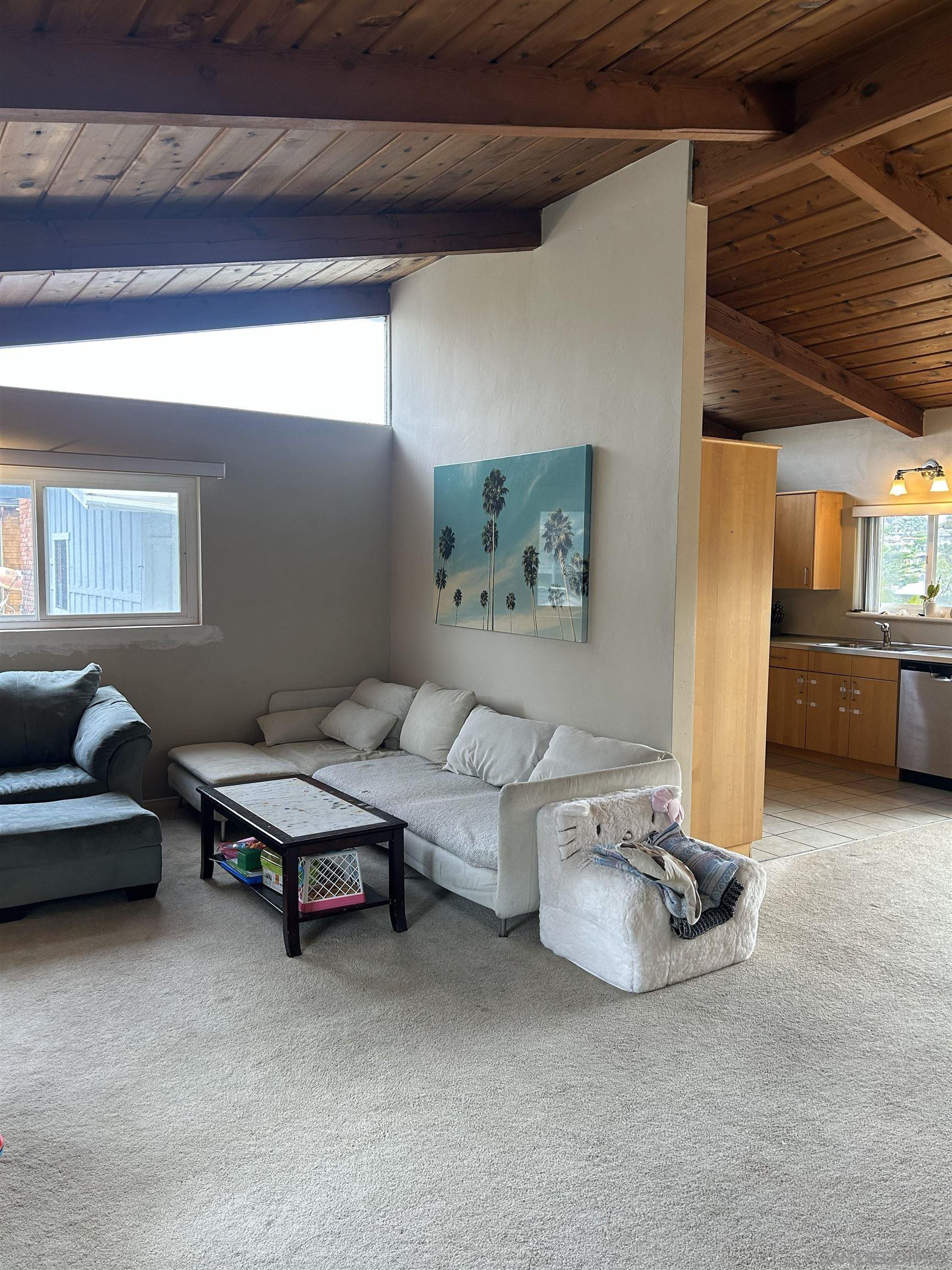 Detail Gallery Image 6 of 15 For 240 S Helix Avenue, Solana Beach,  CA 92075 - 2 Beds | 2 Baths