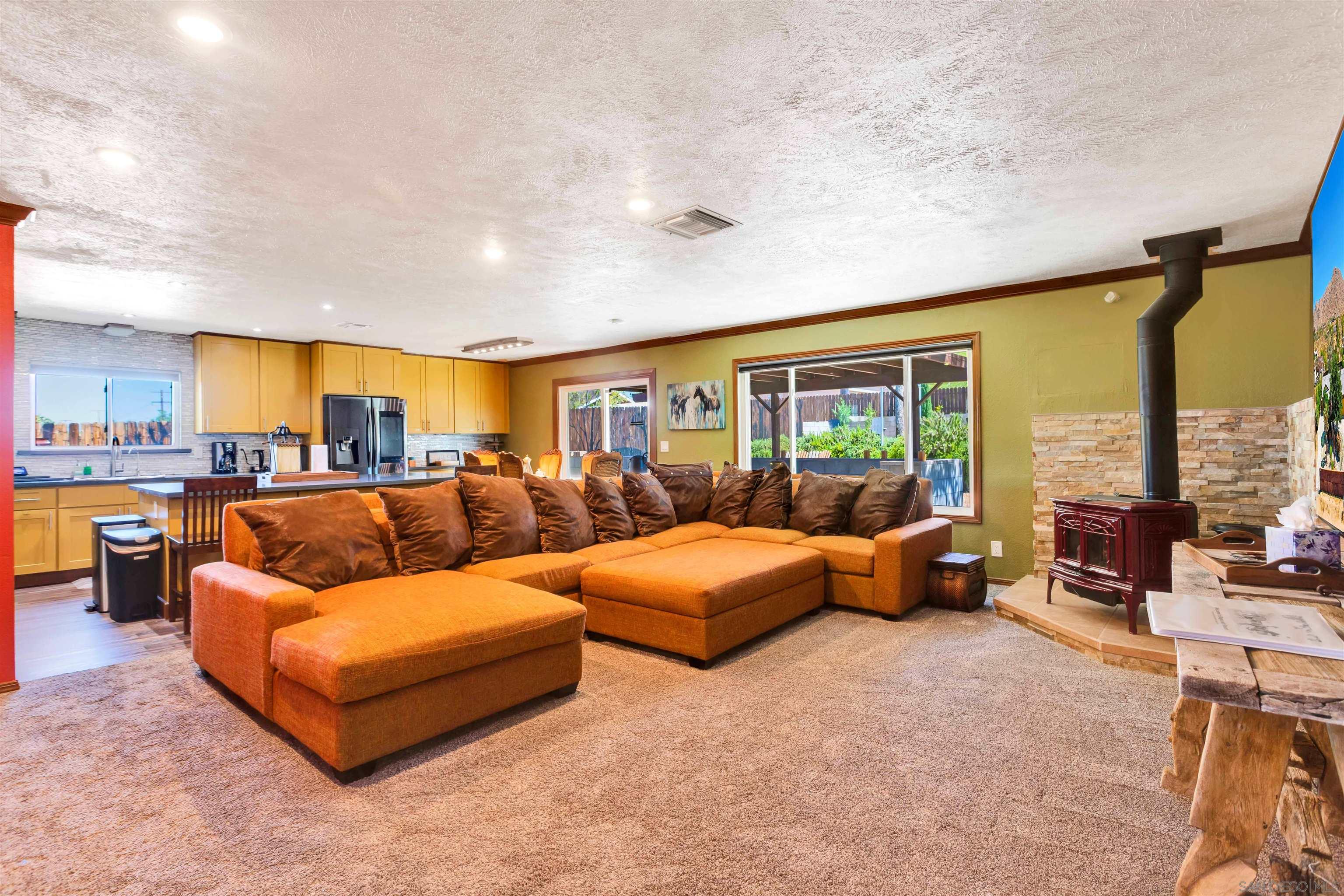 Detail Gallery Image 11 of 67 For 60291  La Mirada Trl, Joshua Tree,  CA 92252 - 4 Beds | 3 Baths