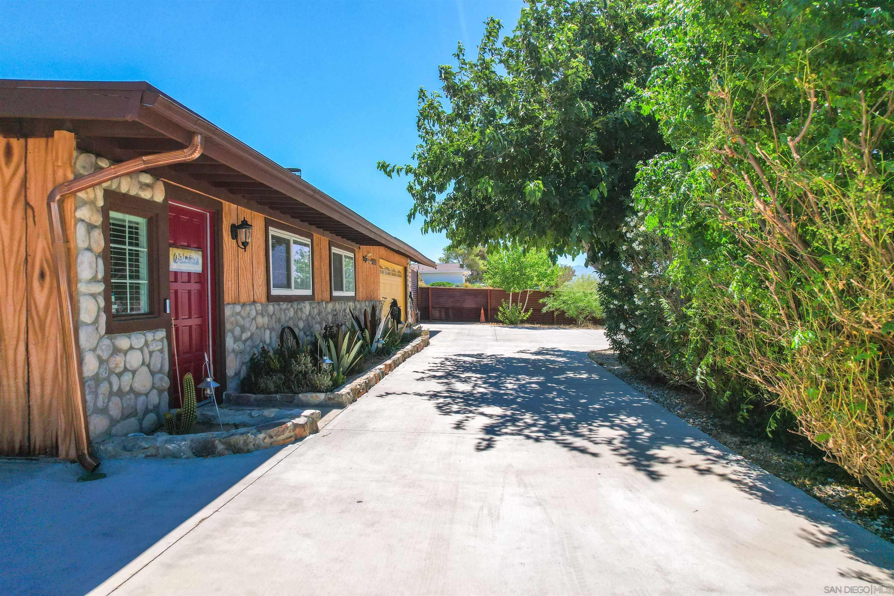 Detail Gallery Image 36 of 67 For 60291  La Mirada Trl, Joshua Tree,  CA 92252 - 4 Beds | 3 Baths