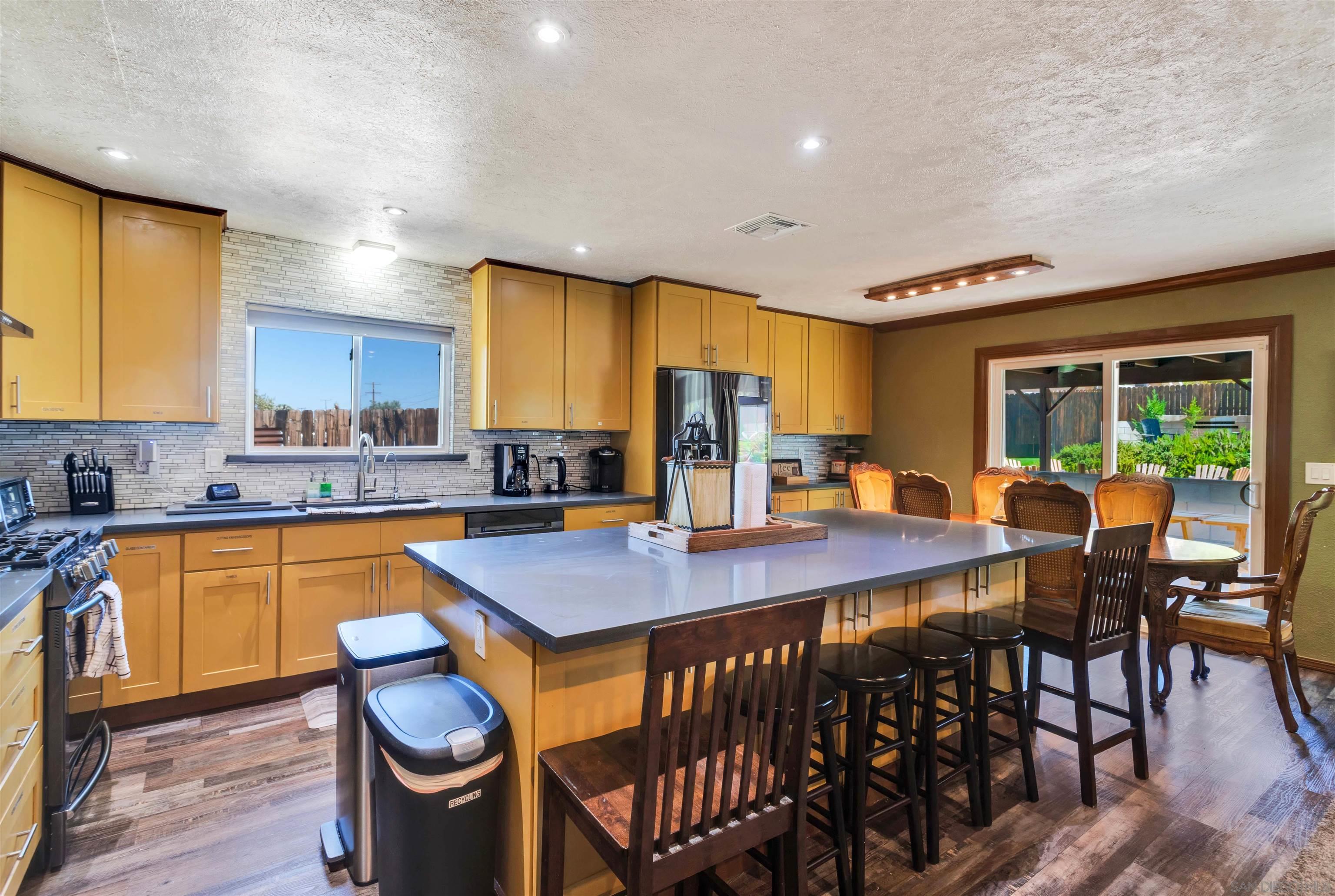 Detail Gallery Image 8 of 67 For 60291  La Mirada Trl, Joshua Tree,  CA 92252 - 4 Beds | 3 Baths