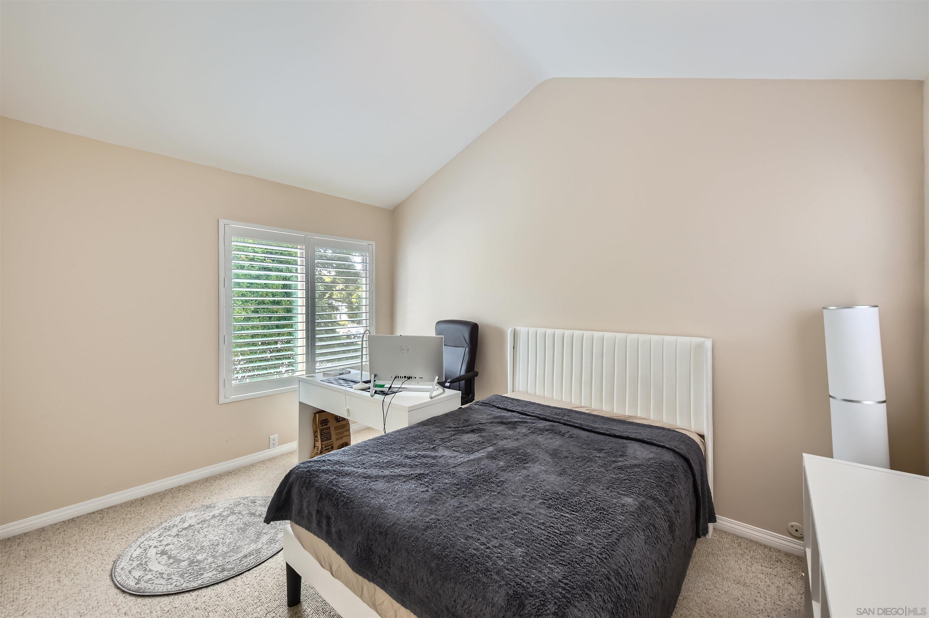 Detail Gallery Image 22 of 28 For 5916  Portobelo Ct, San Diego,  CA 92124 - 3 Beds | 2/1 Baths