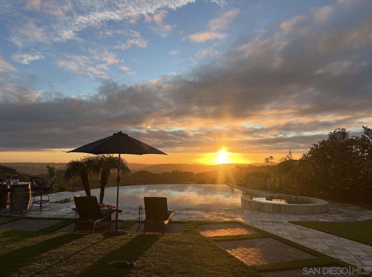 Front Image Thumbnail for SD260003716