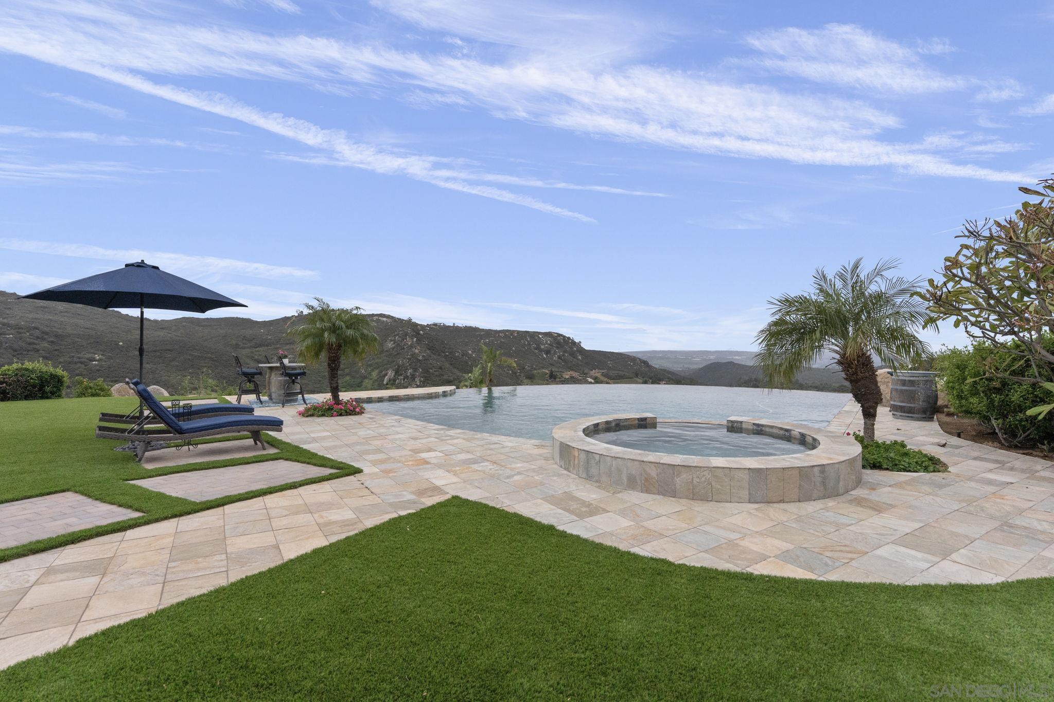 Detail Gallery Image 16 of 72 For 15480  Eastvale Rd, Poway,  CA 92064 - 5 Beds | 4/1 Baths