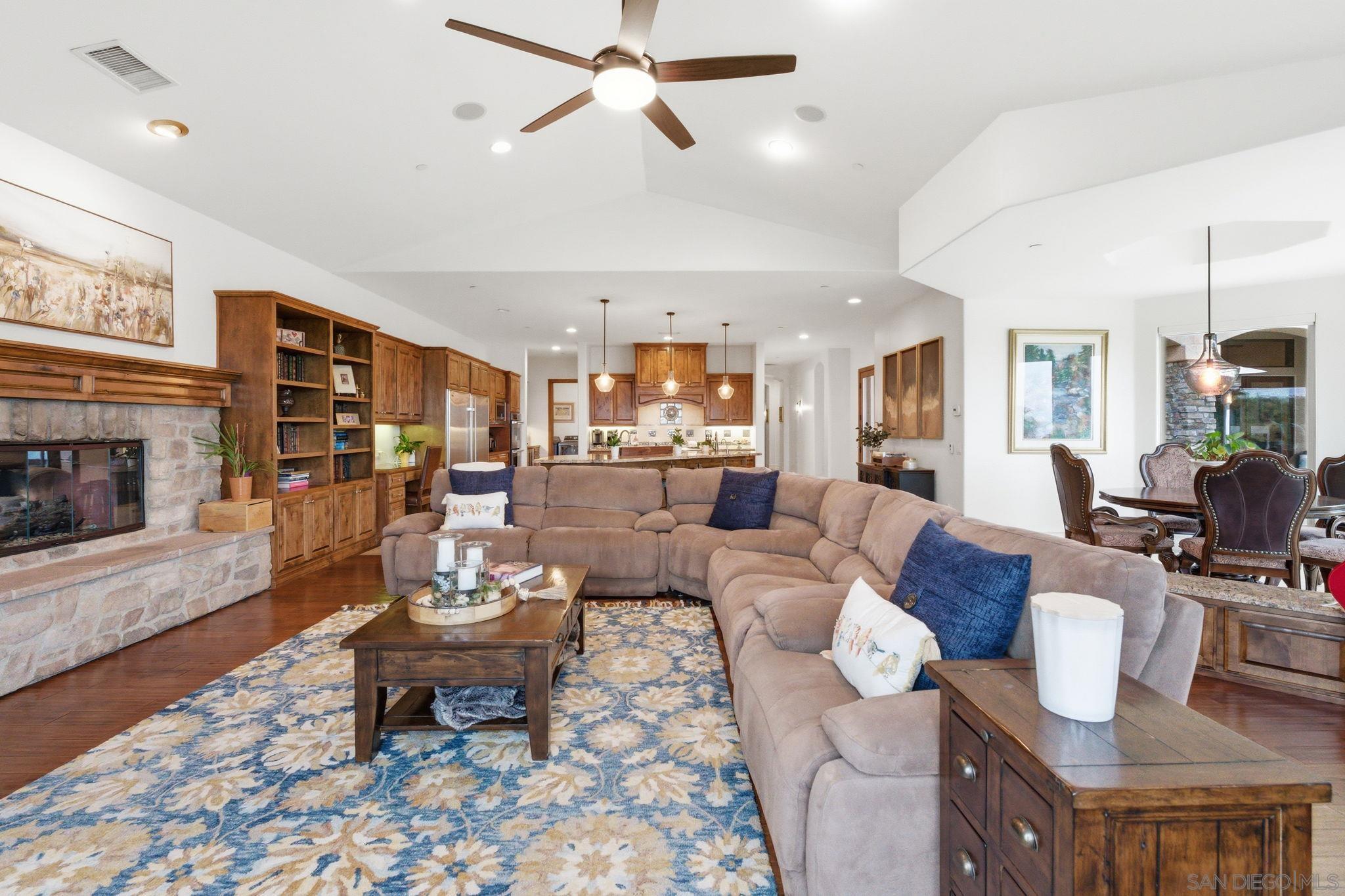 Detail Gallery Image 34 of 72 For 15480  Eastvale Rd, Poway,  CA 92064 - 5 Beds | 4/1 Baths