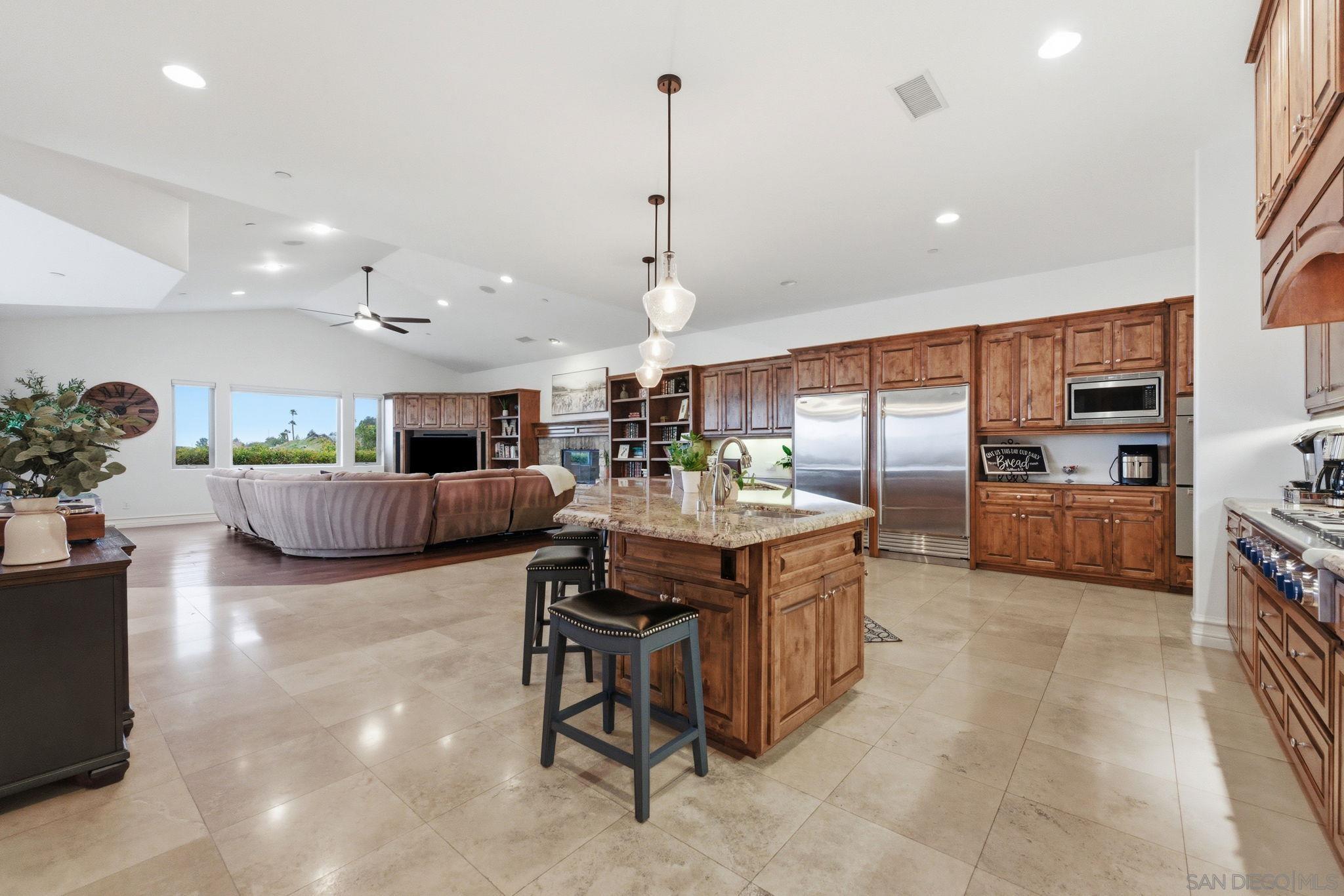 Detail Gallery Image 38 of 72 For 15480  Eastvale Rd, Poway,  CA 92064 - 5 Beds | 4/1 Baths