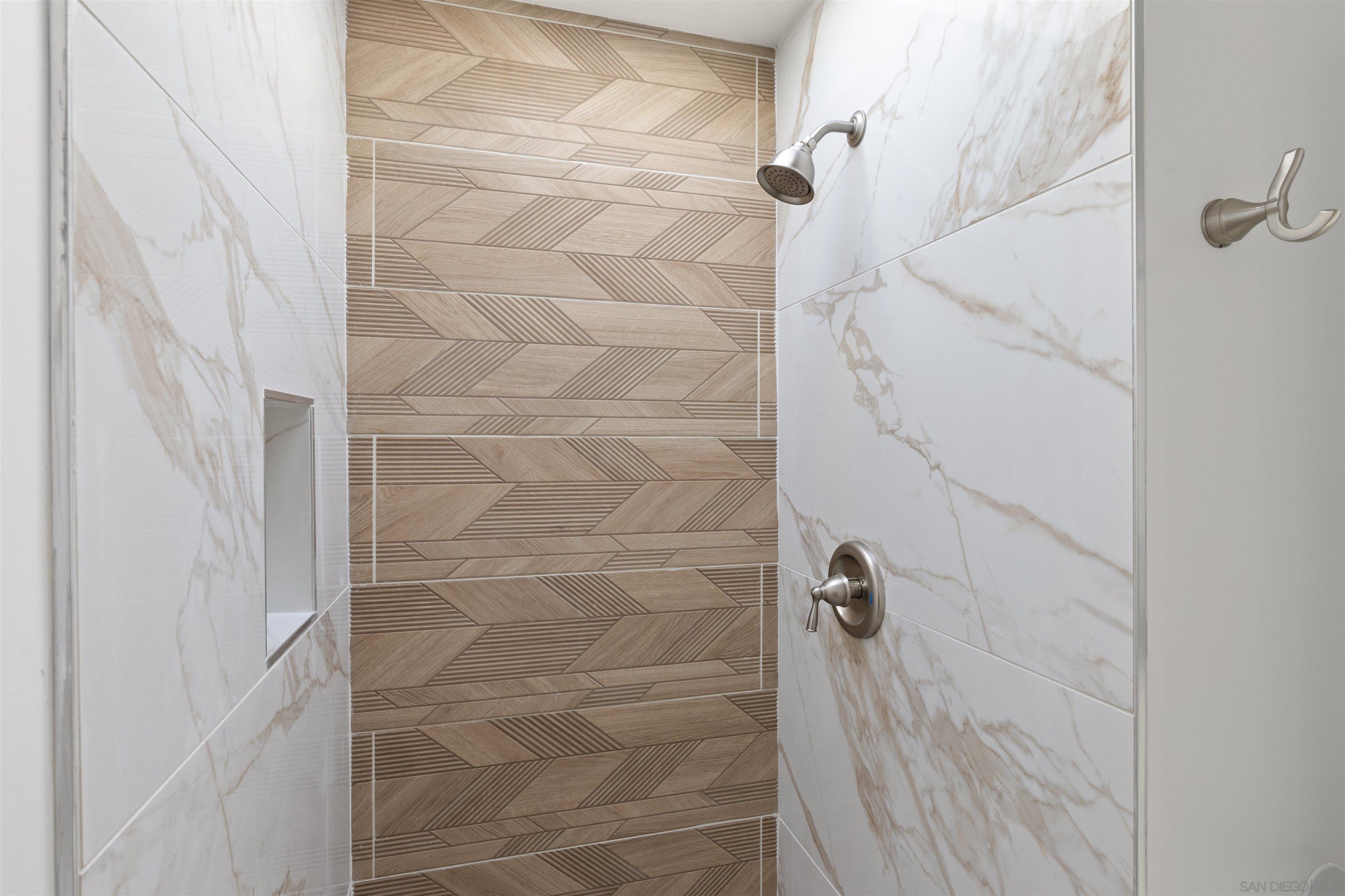 Detail Gallery Image 8 of 22 For Rosecrans St, San Diego,  CA 92106 - 1 Beds | 1 Baths