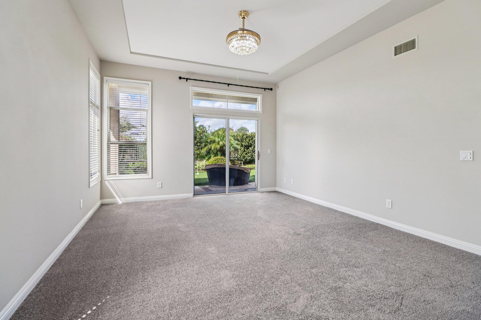 Detail Gallery Image 15 of 56 For 937  Paseo La Cresta, Chula Vista,  CA 91910 - 3 Beds | 3/1 Baths