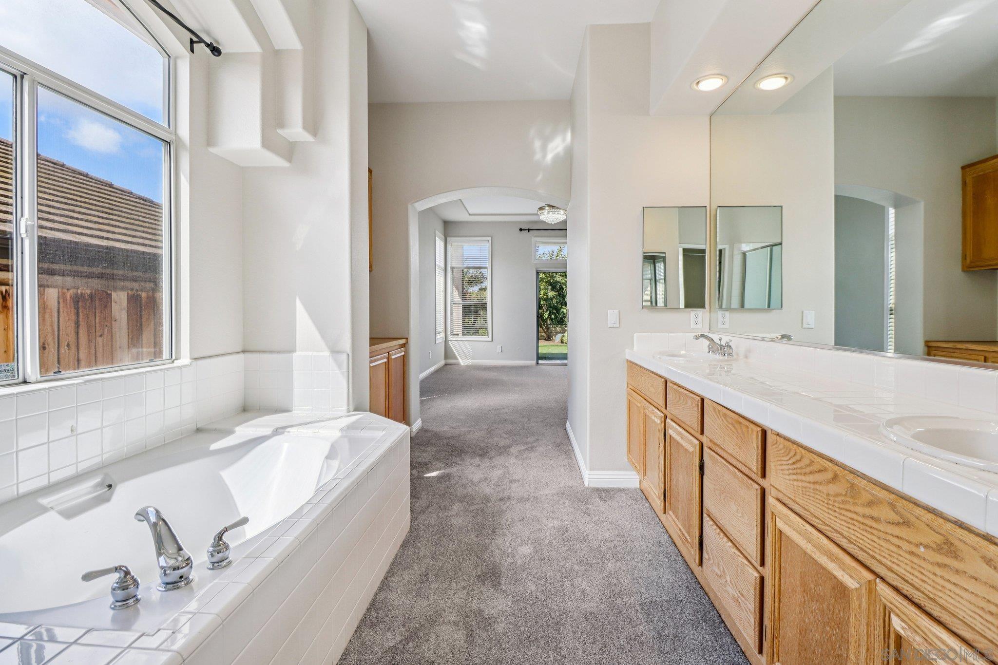 Detail Gallery Image 18 of 56 For 937  Paseo La Cresta, Chula Vista,  CA 91910 - 3 Beds | 3/1 Baths