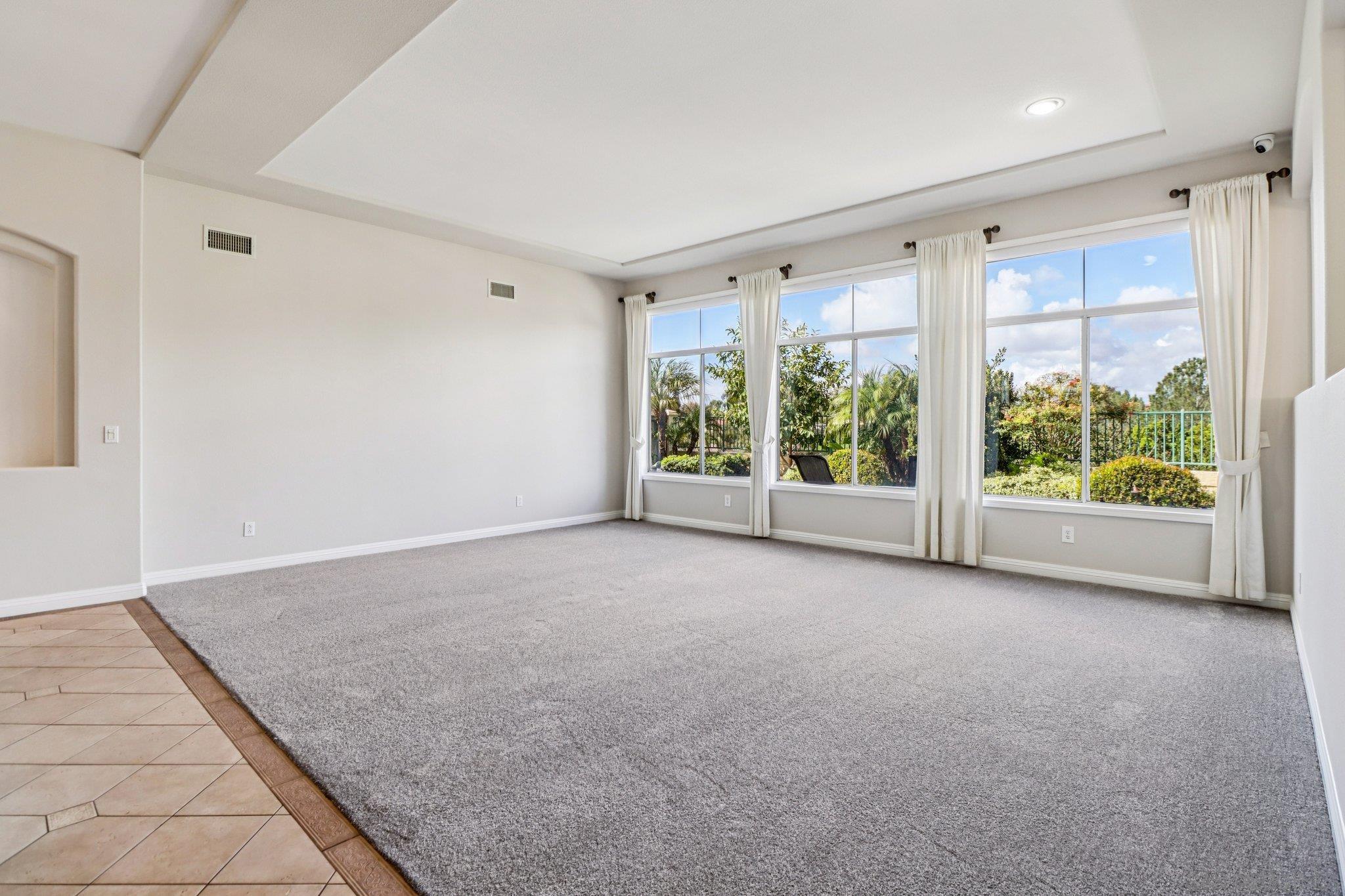 Detail Gallery Image 24 of 56 For 937  Paseo La Cresta, Chula Vista,  CA 91910 - 3 Beds | 3/1 Baths