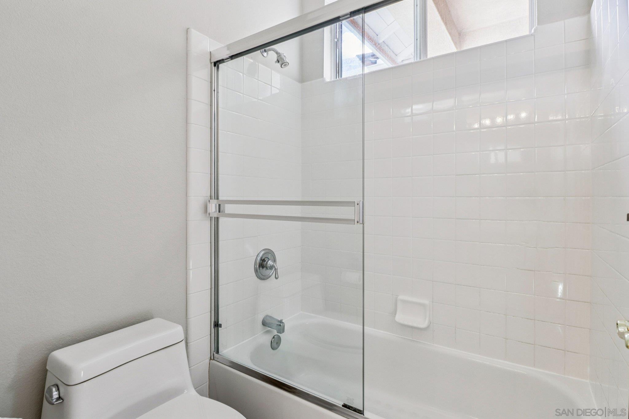 Detail Gallery Image 31 of 56 For 937  Paseo La Cresta, Chula Vista,  CA 91910 - 3 Beds | 3/1 Baths