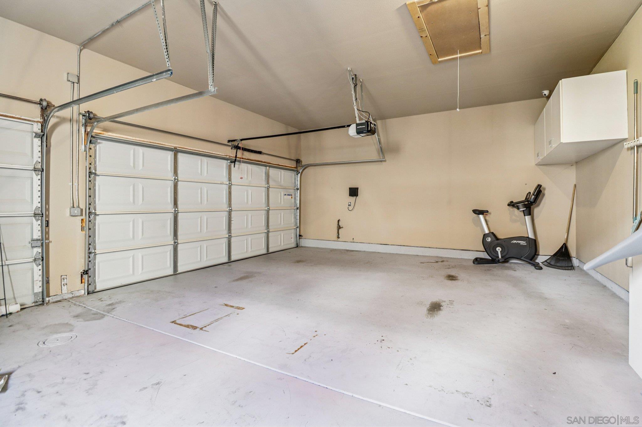 Detail Gallery Image 36 of 56 For 937  Paseo La Cresta, Chula Vista,  CA 91910 - 3 Beds | 3/1 Baths