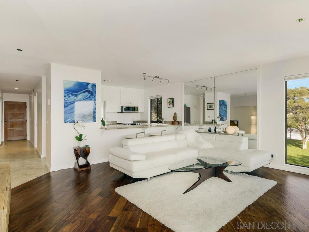 Detail Gallery Image 11 of 34 For 1251  Parker Pl  2n,  San Diego,  CA 92109 - 1 Beds | 1 Baths