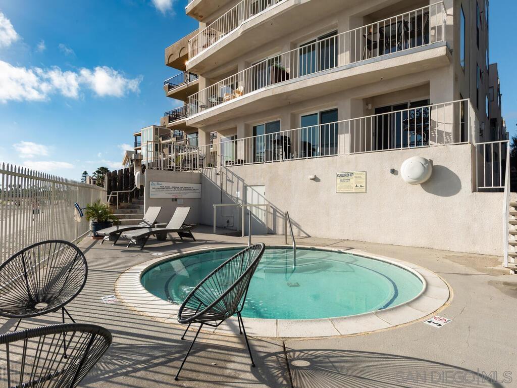 Detail Gallery Image 22 of 34 For 1251  Parker Pl  2n,  San Diego,  CA 92109 - 1 Beds | 1 Baths